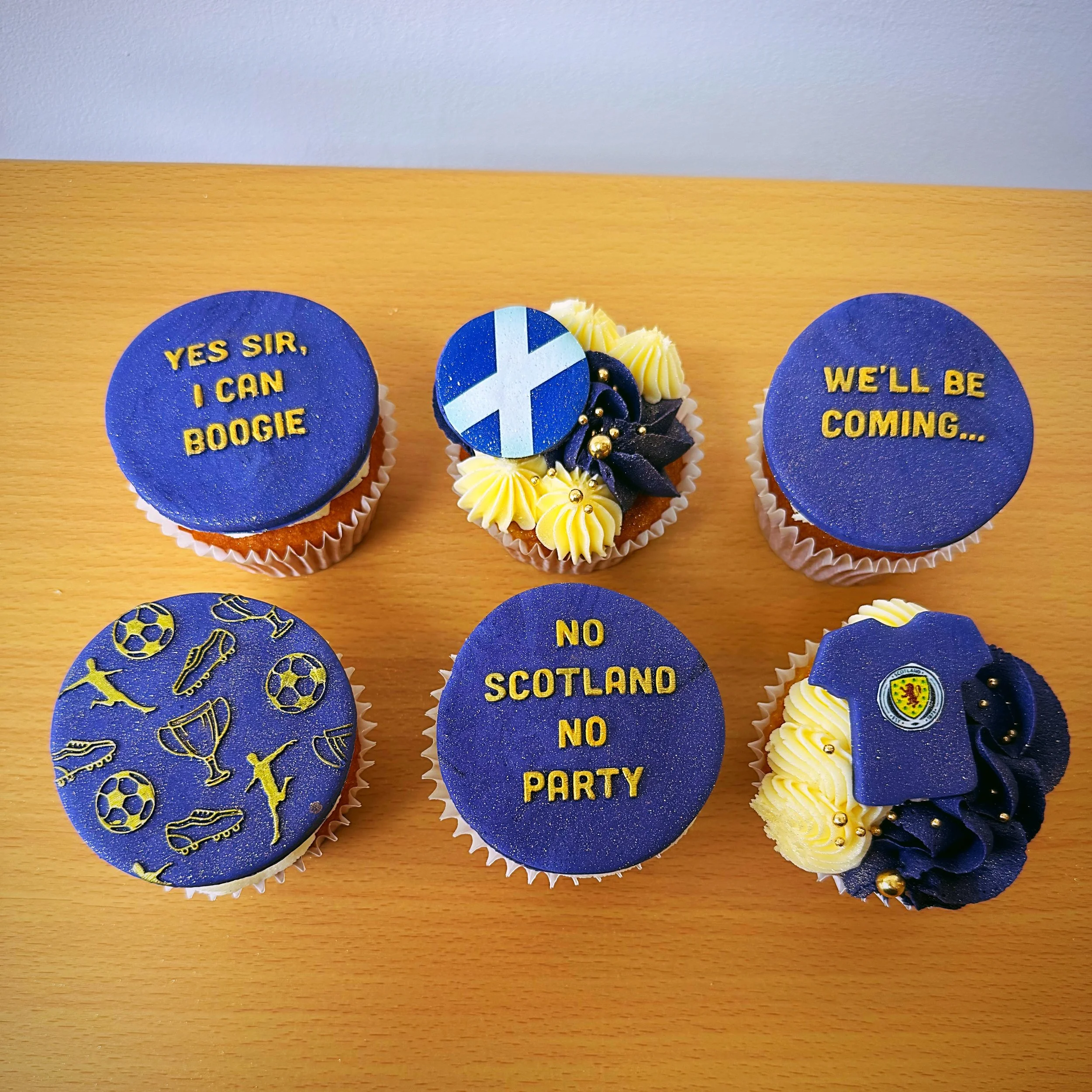 Scotland Cupcakes 6 box