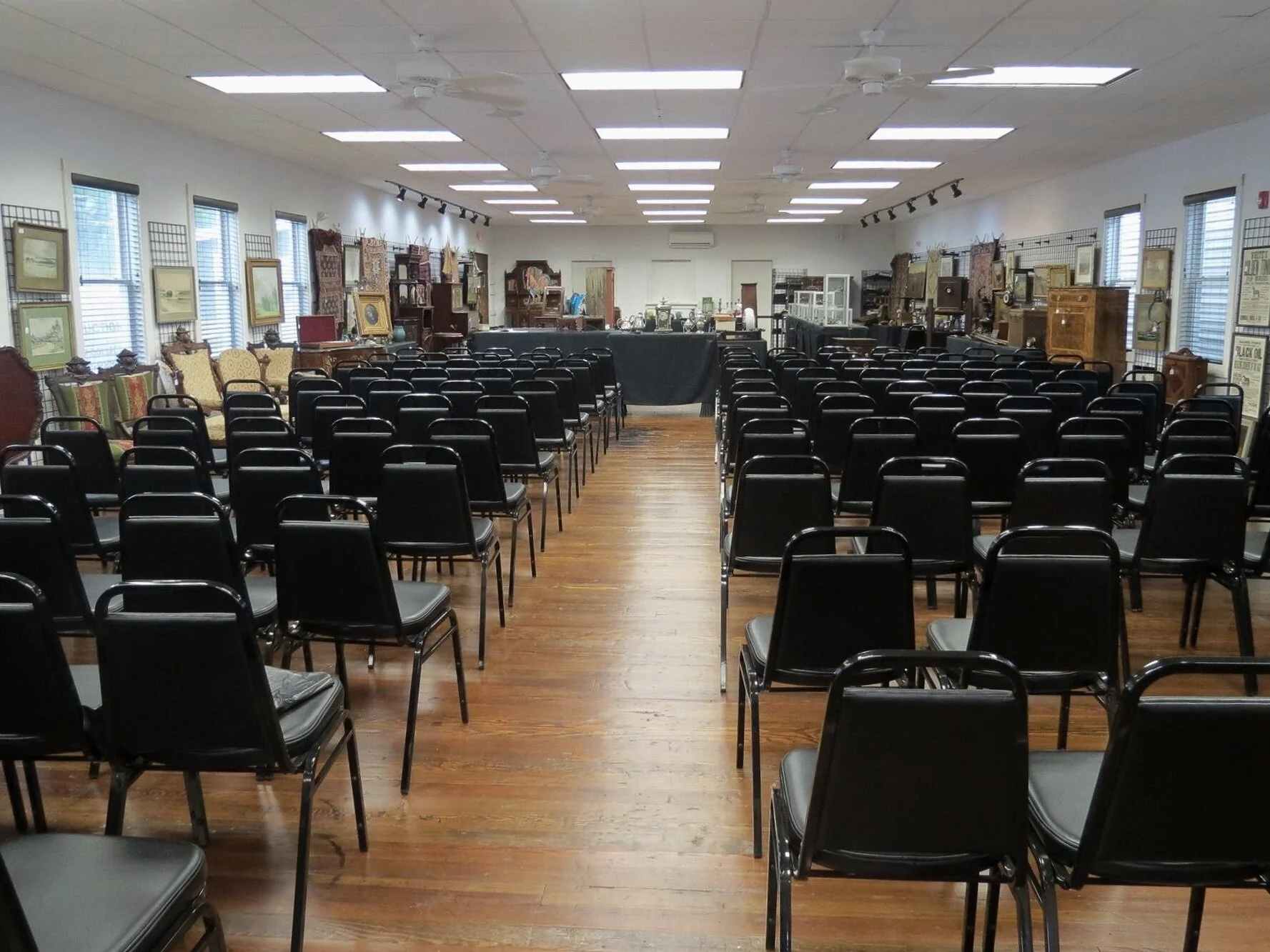 Current Auction — White's Auctions