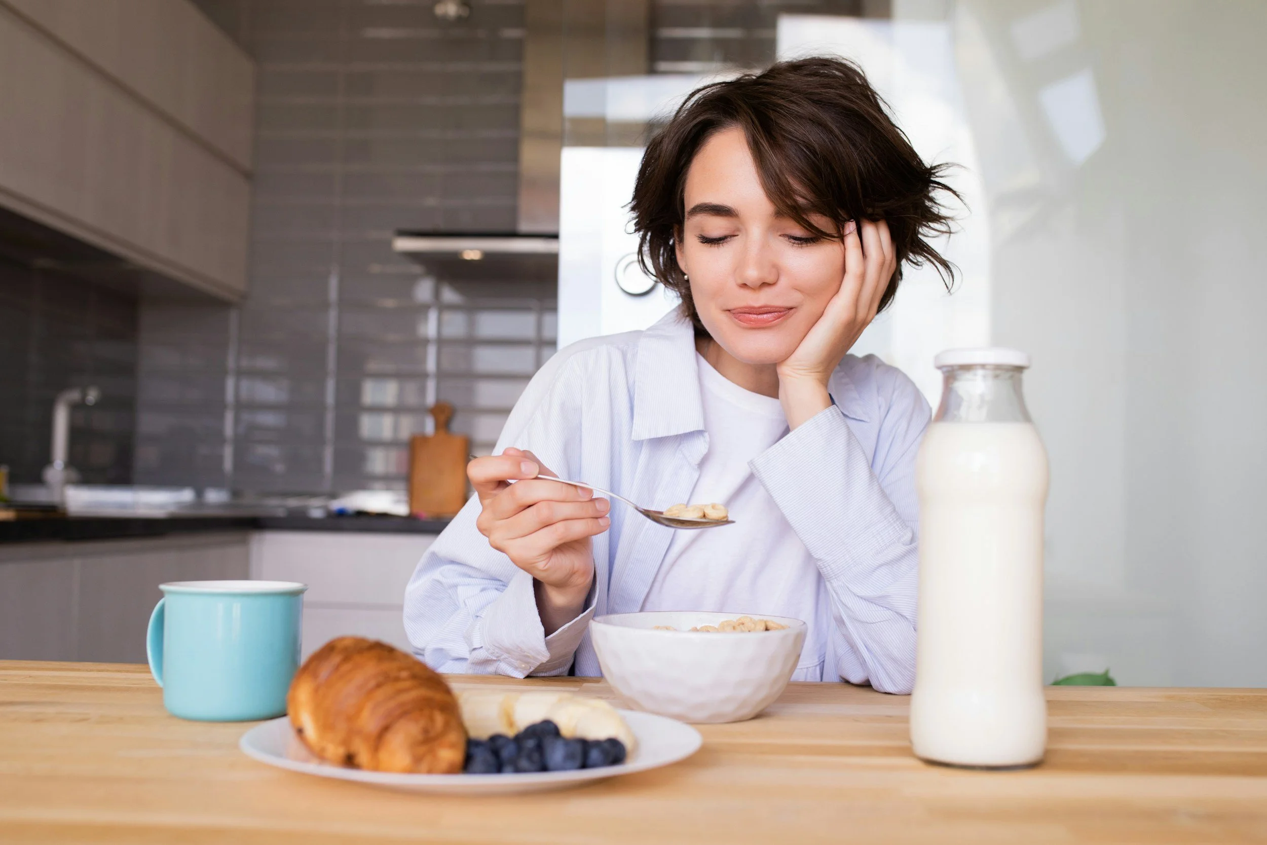 woman who has established a healthy daily routine that relieves stress after trauma