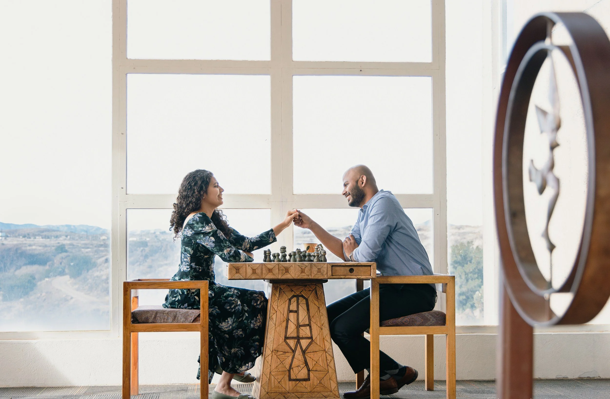 man and woman closing the distance between themselves in their relationship through rituals