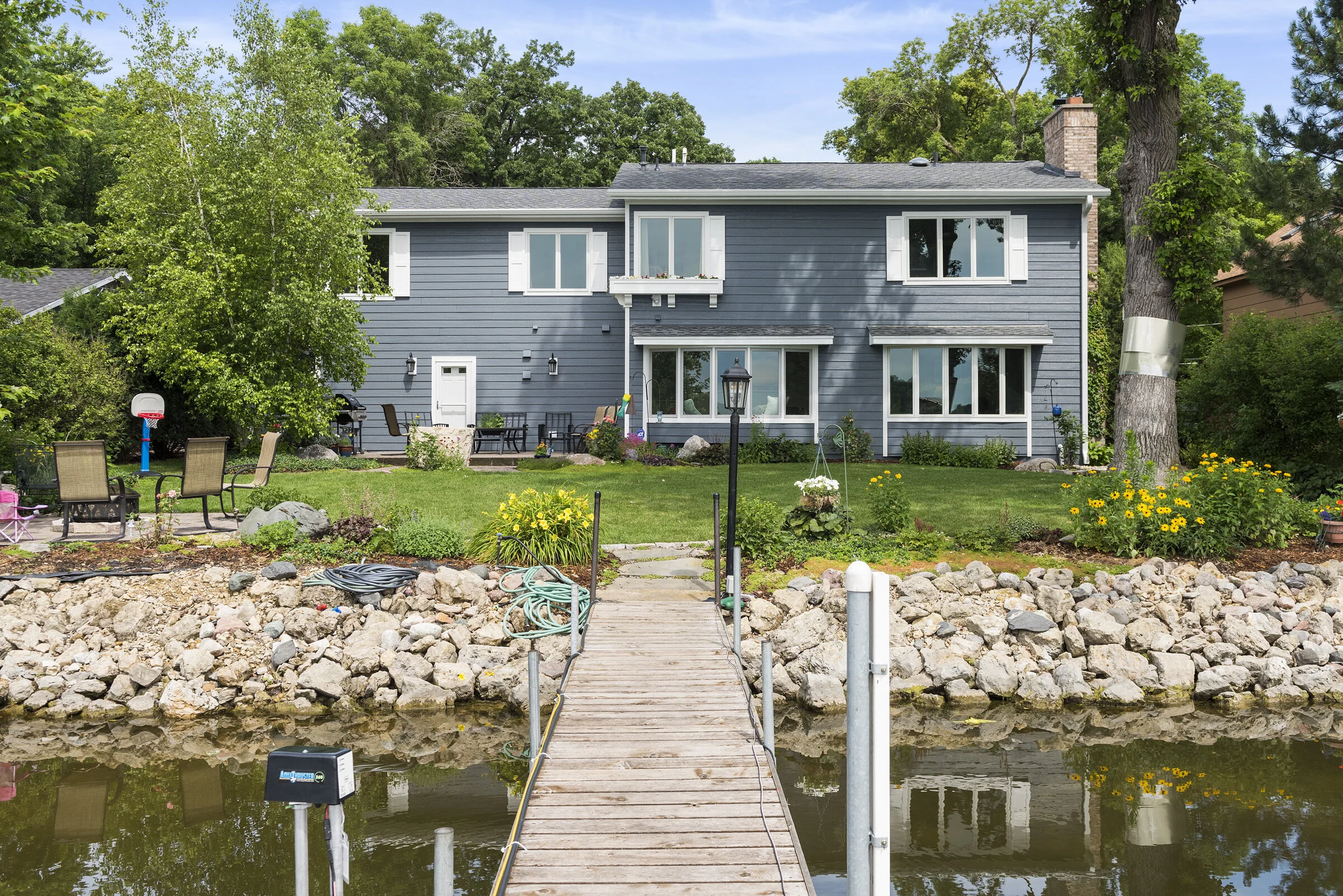 Lake Exterior Harrison Bay — Thompson Construction