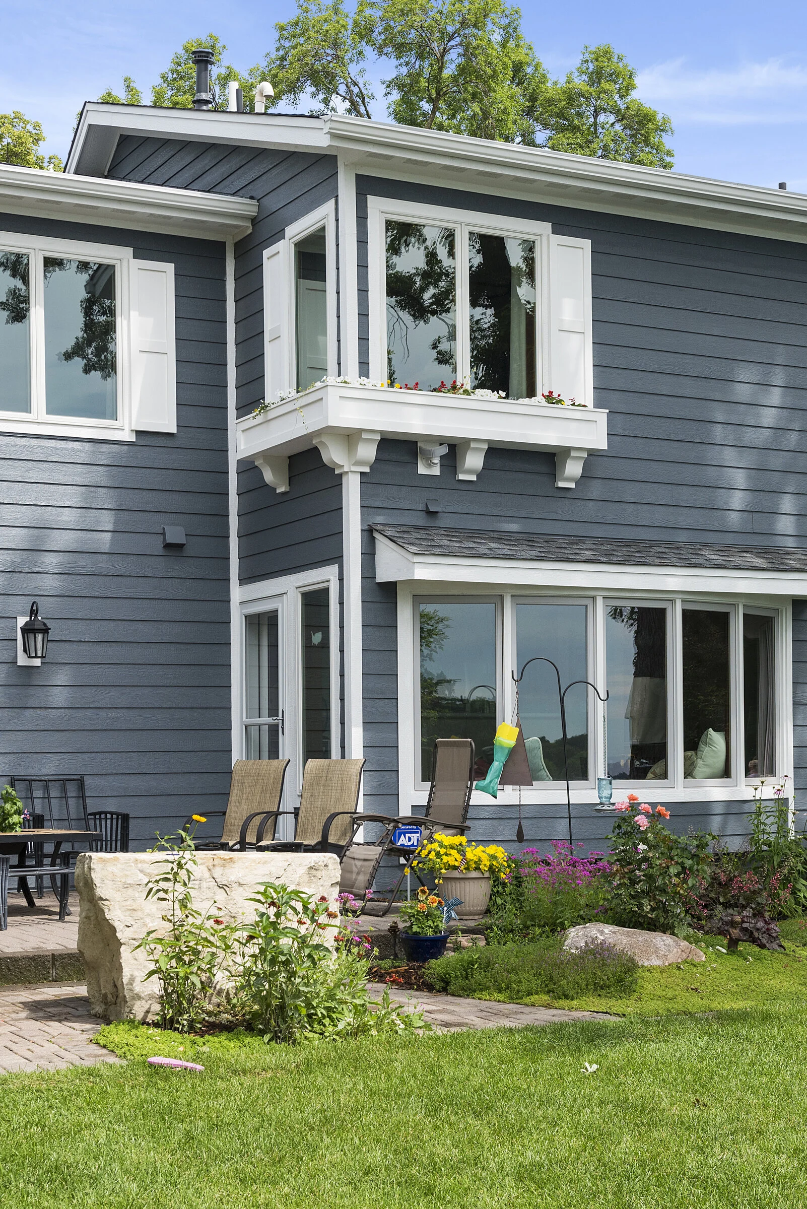 Lake Exterior Harrison Bay — Thompson Construction