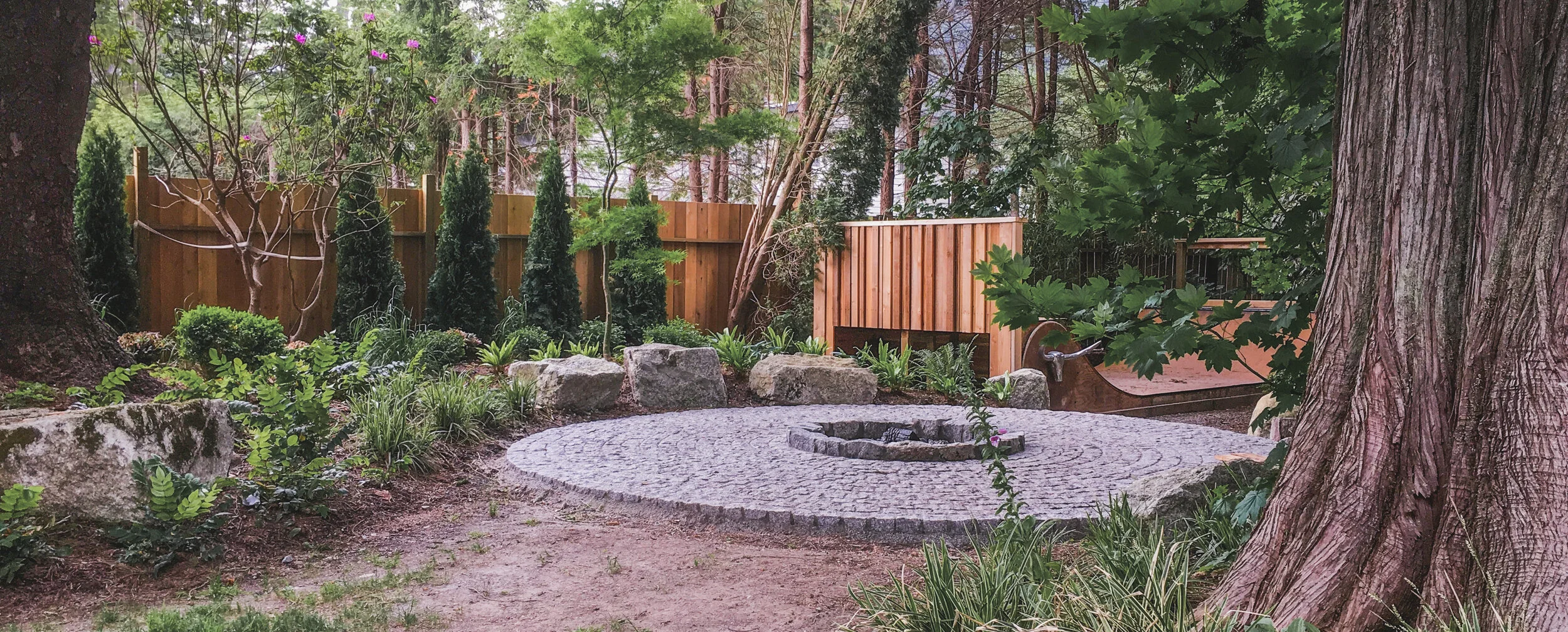 25_firepit2_landscaping.JPG