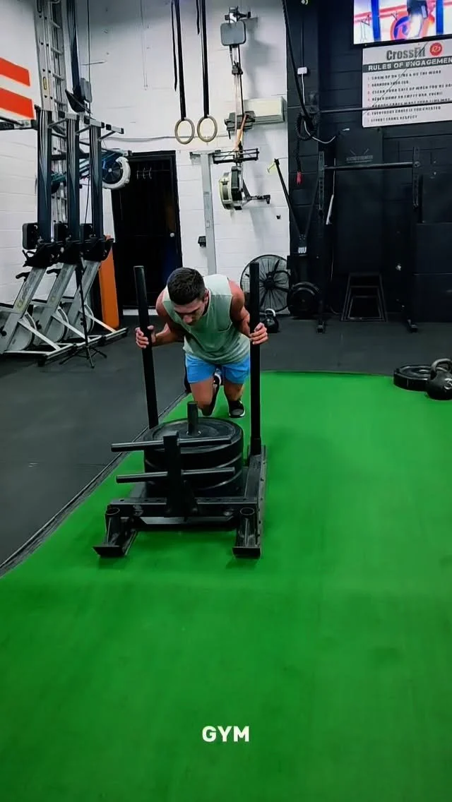 Discipline is always what you want to hear, but if your around a great community the company of eachother is definitely better.
#disipline #motivation #gym #community #sydney #training