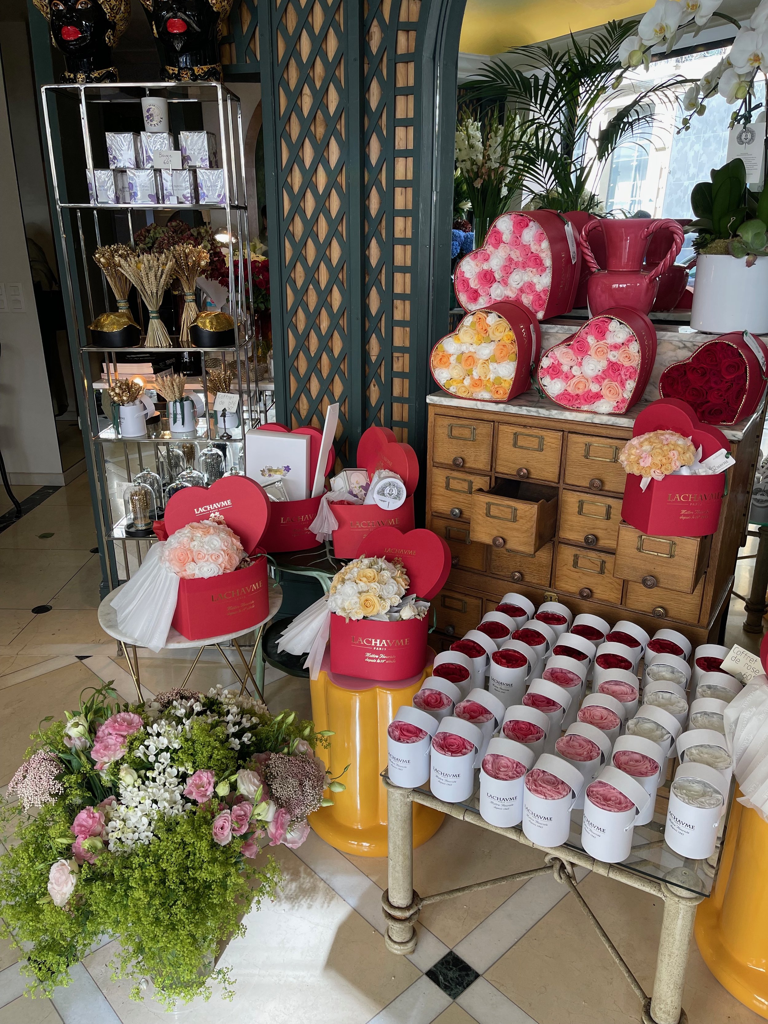 Flower Shop in Paris