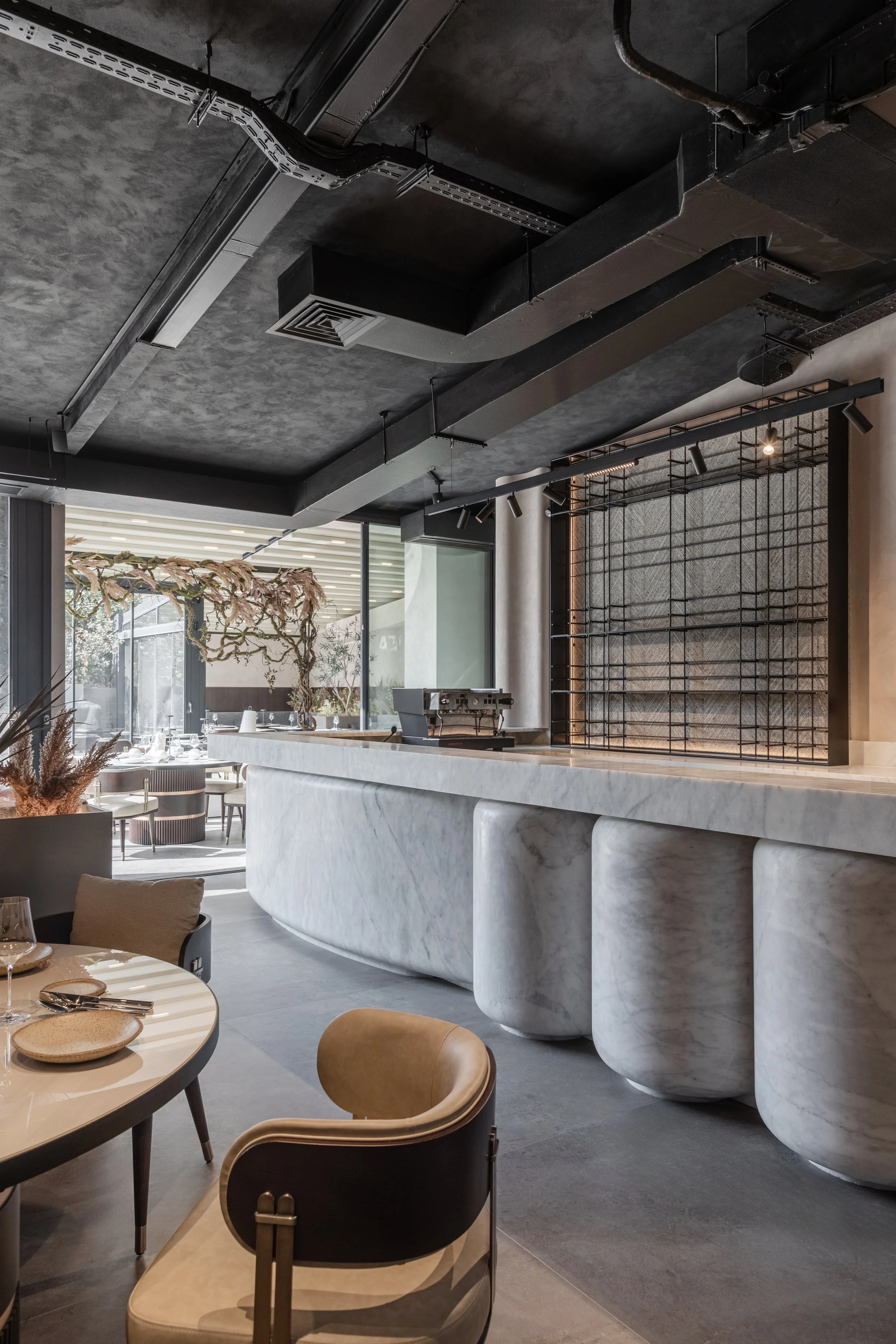 amenajare design interior restaurant aura herastrau pure-mess design