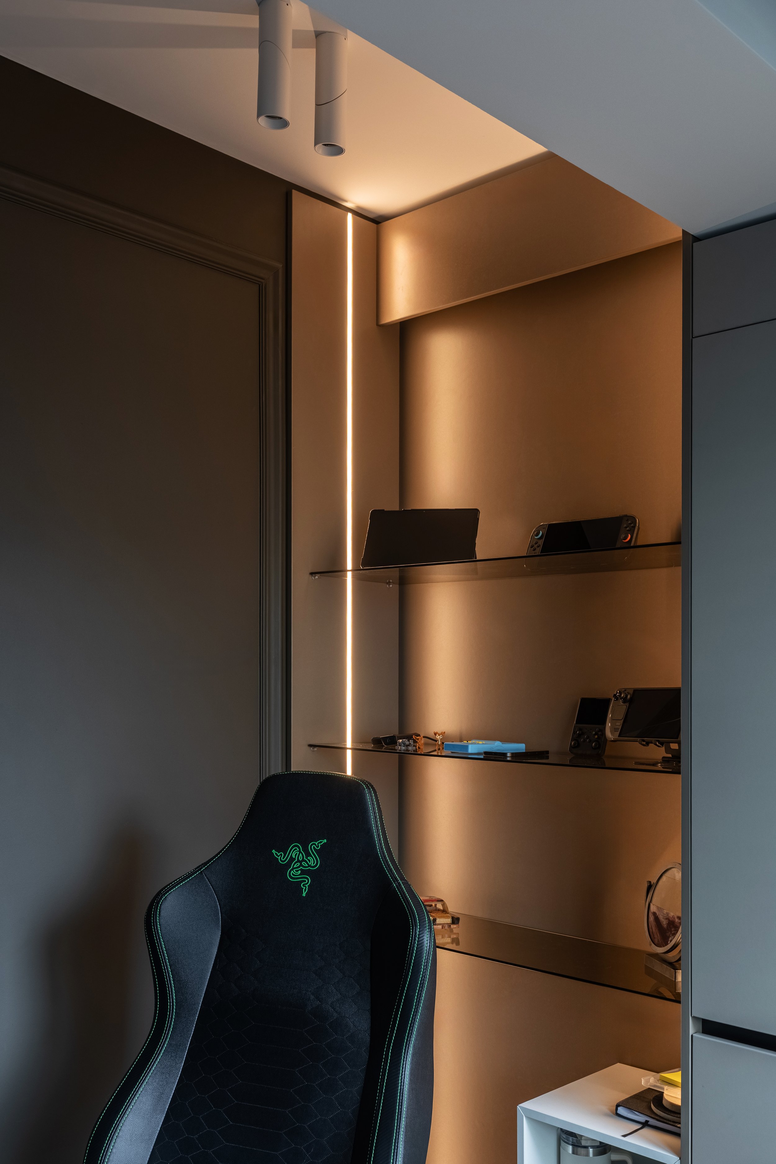 camera birou apartament 4 camere Bucuresti