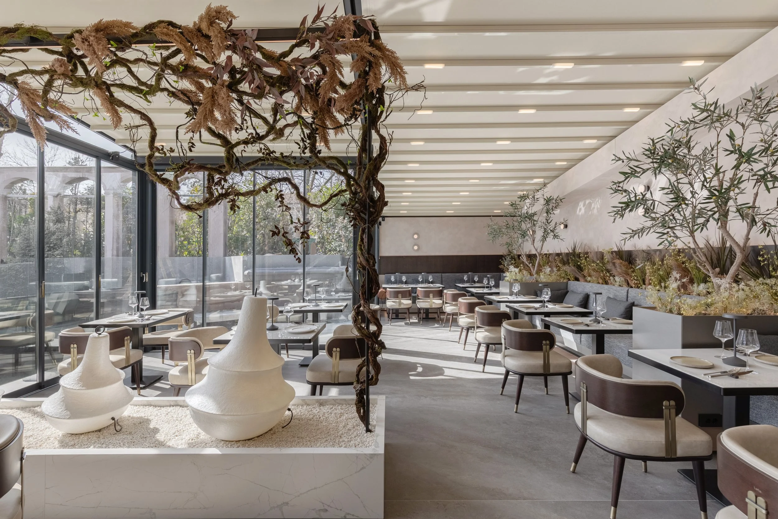 amenajare design interior restaurant aura herastrau pure-mess design