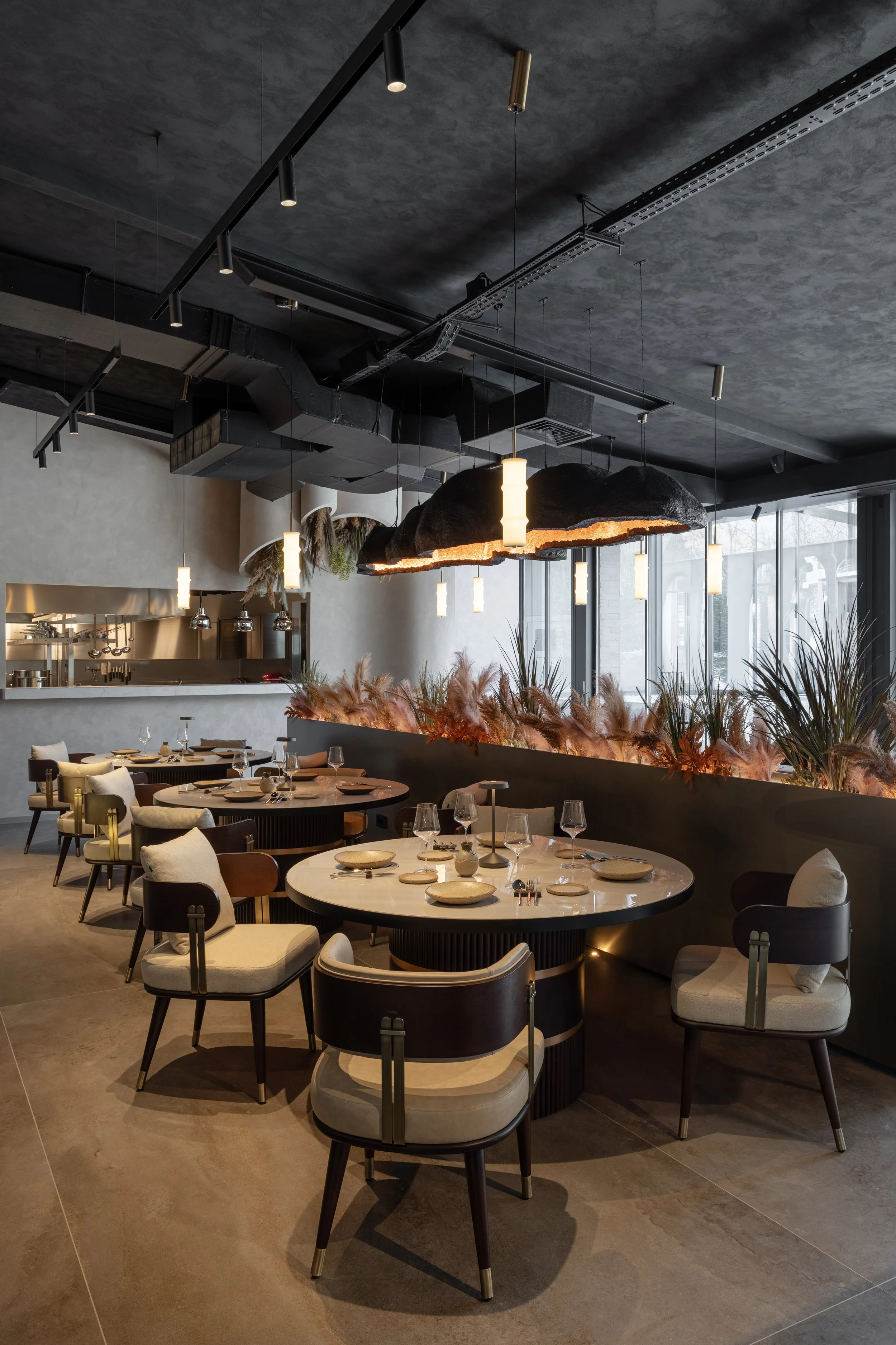 amenajare design interior restaurant aura herastrau pure-mess design