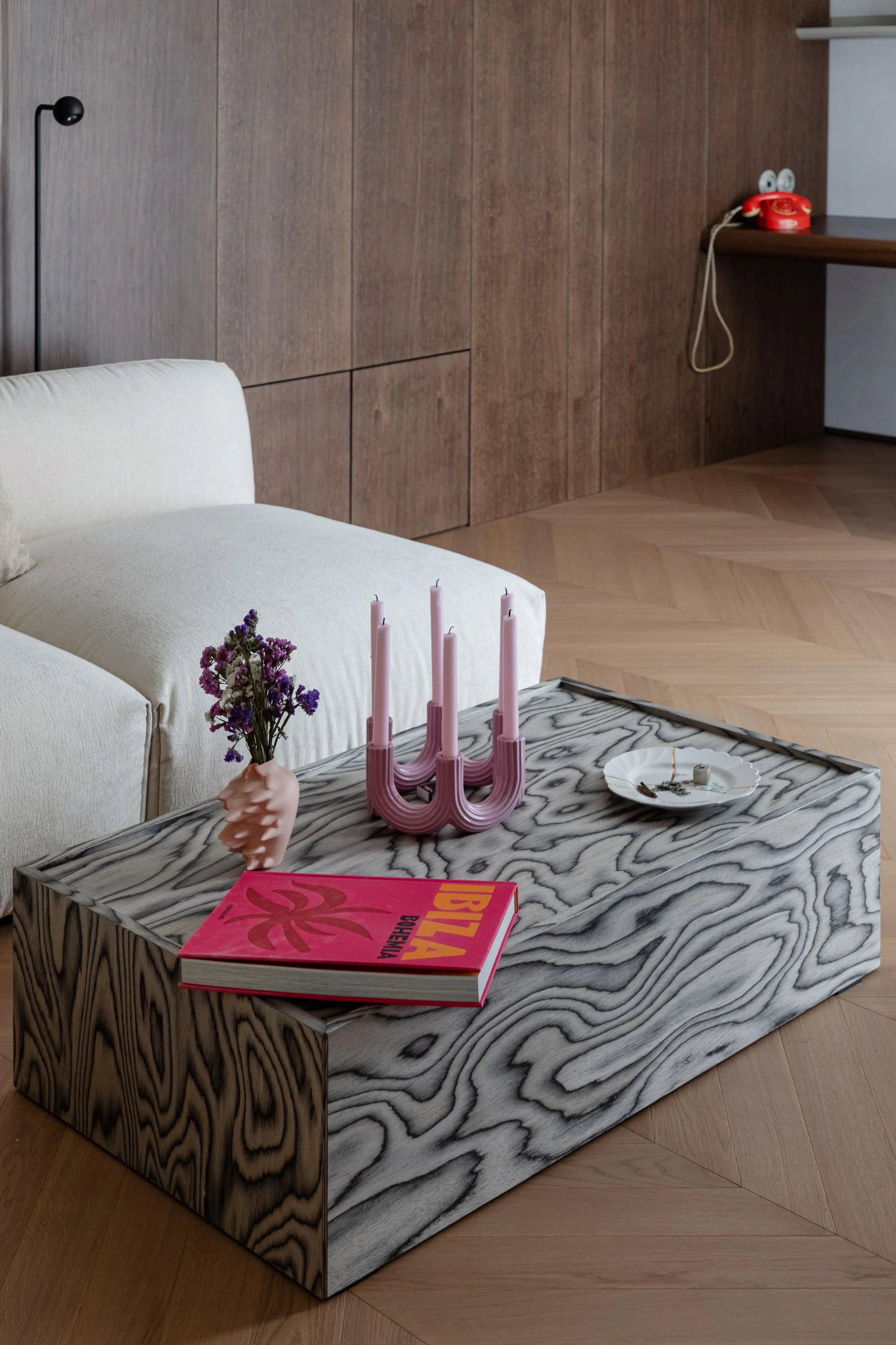design_interior_casa_1940_strada_madrid_living_6.jpg