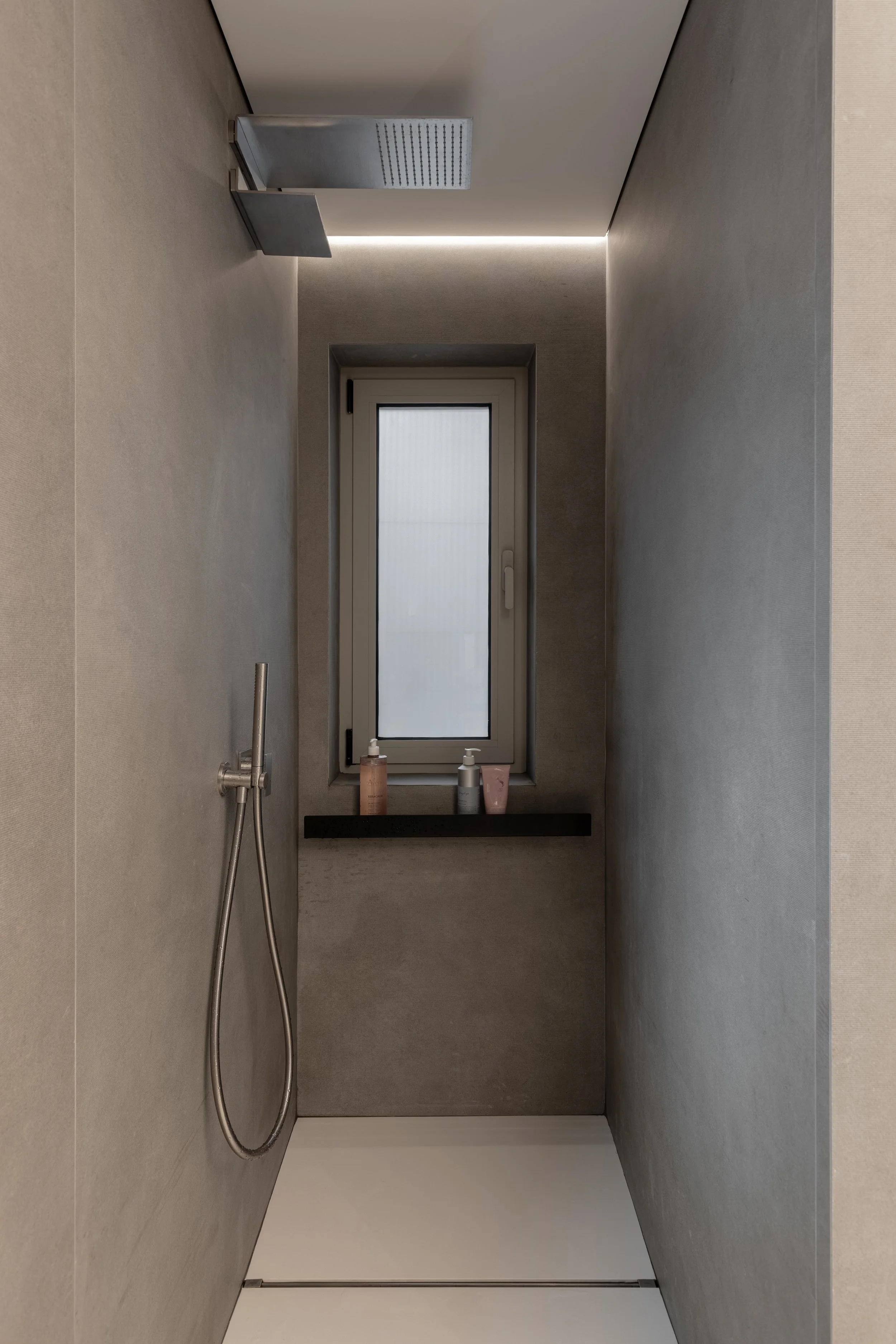 design_interior_baie_matrimoniala_dorobanti_6.jpg