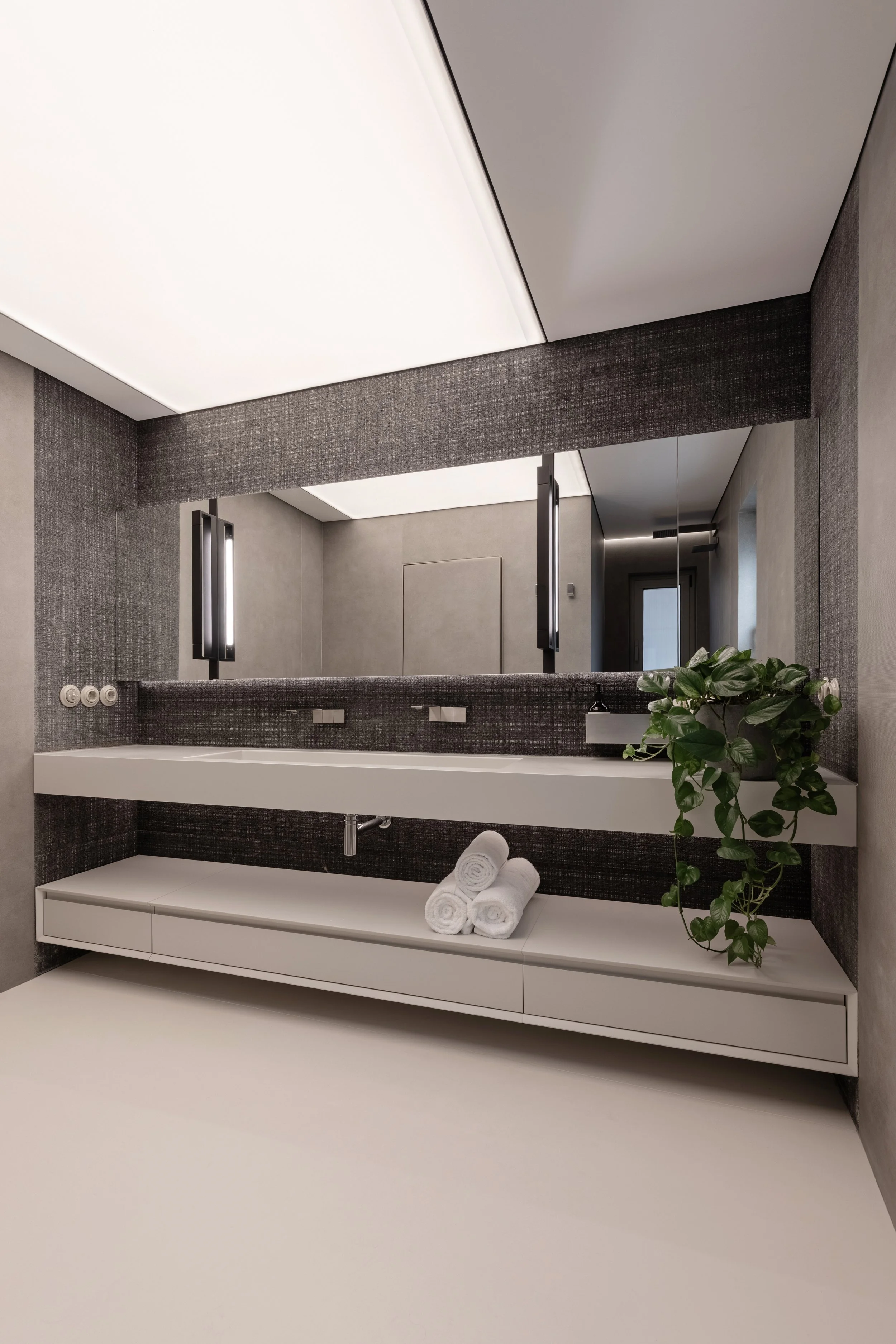 design_interior_baie_matrimoniala_dorobanti_4.jpg