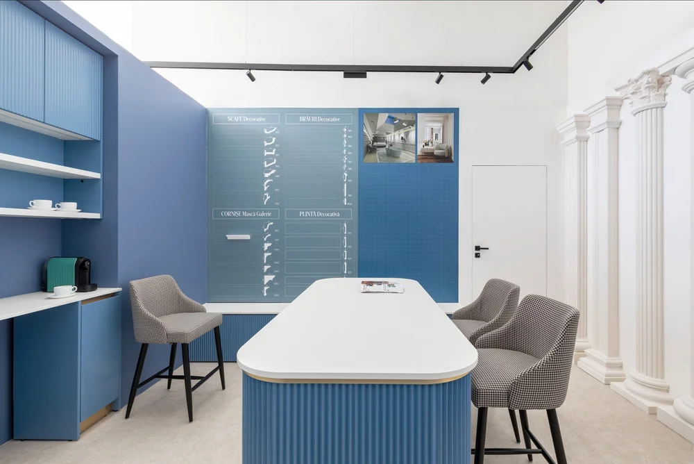 Fabrica de Profile– Design Interior Modern Showroom de Profile ...