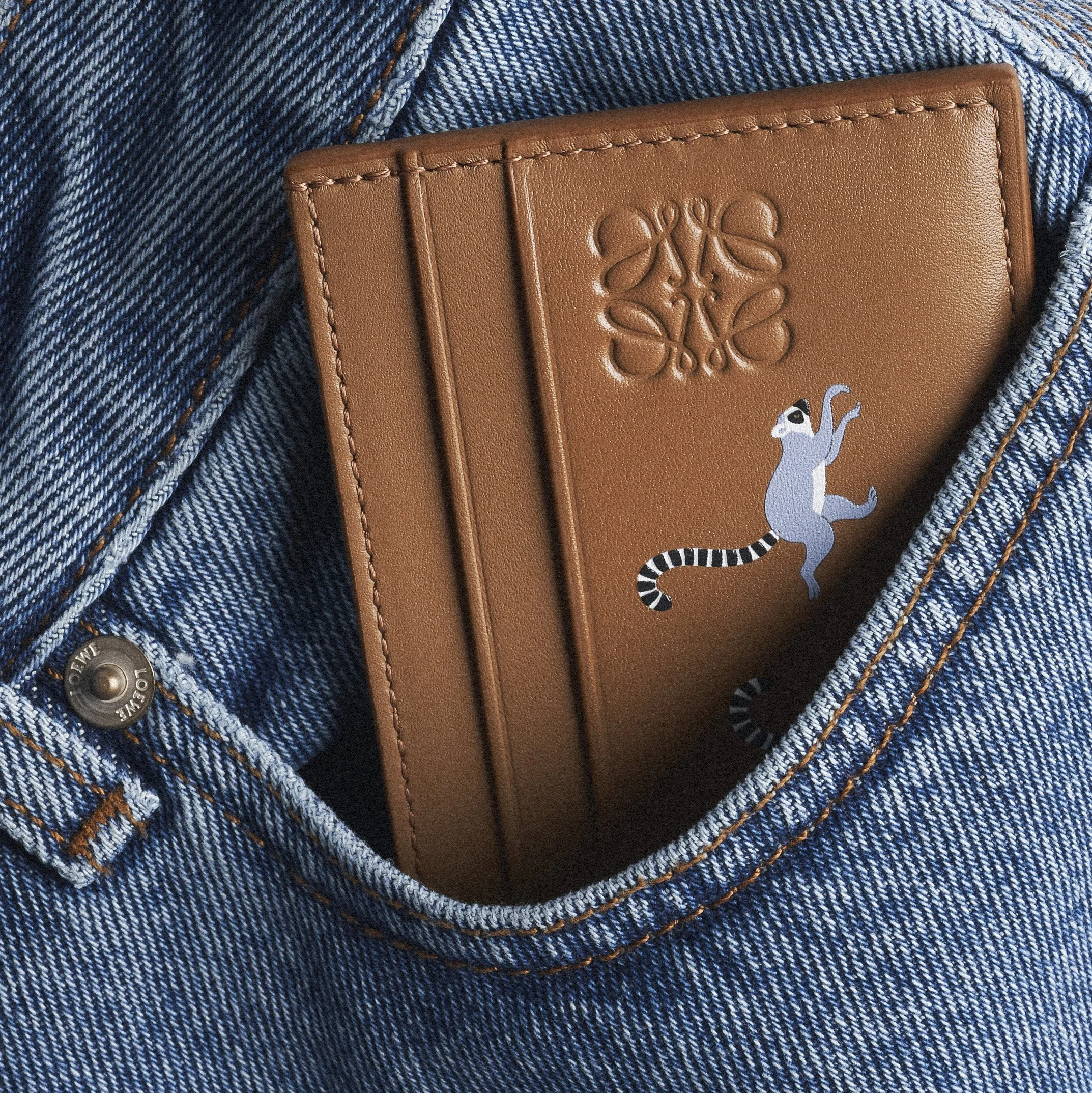 Suna Fujita Lemur Cardholder in Oak - POST 2.jpg