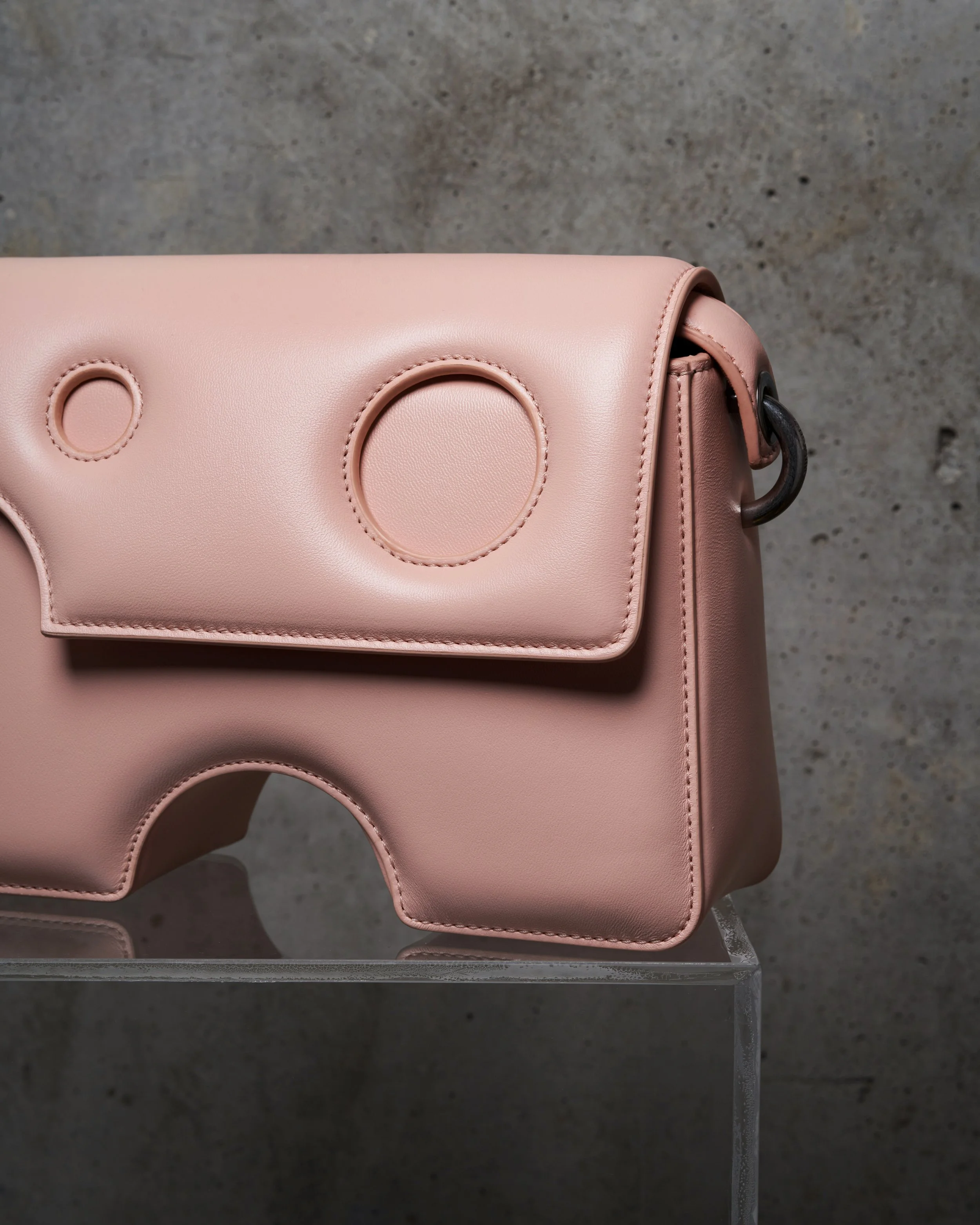 Burrow Shoulder 22 Bag in Pink - POST 3.jpg
