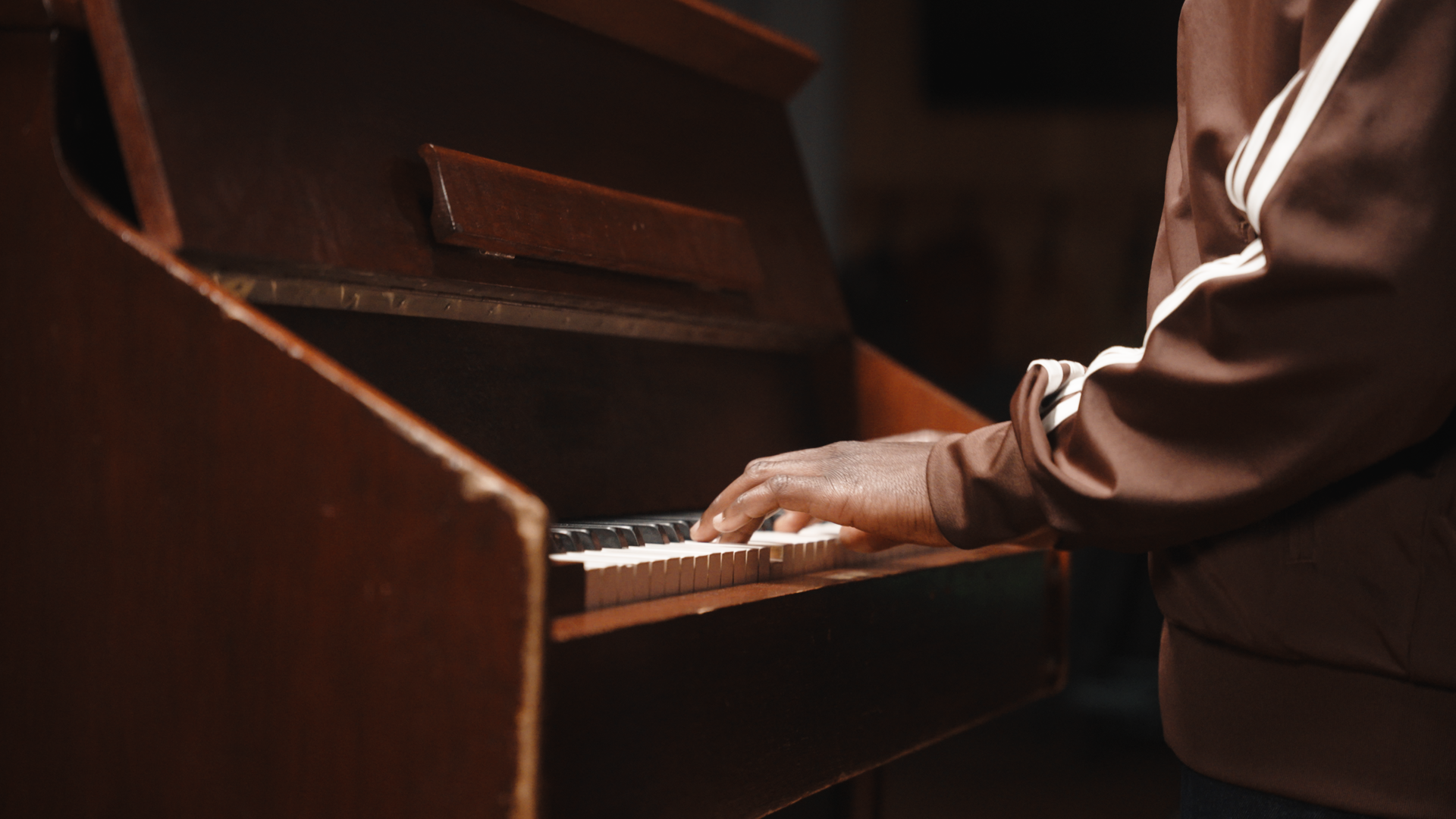 HD FRAMES.00_00_18_01.Still009.png