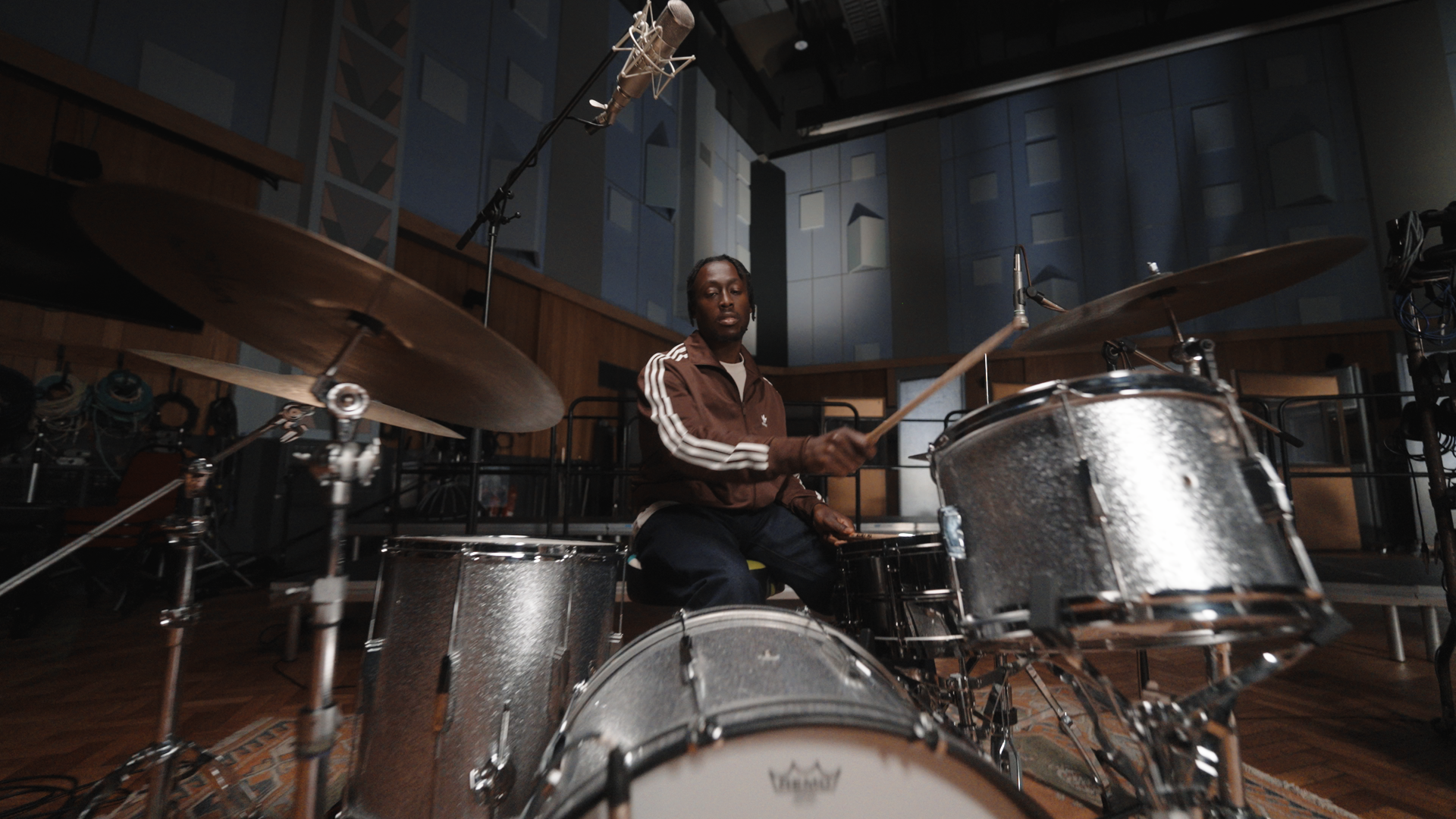 HD FRAMES.00_01_08_20.Still029.png