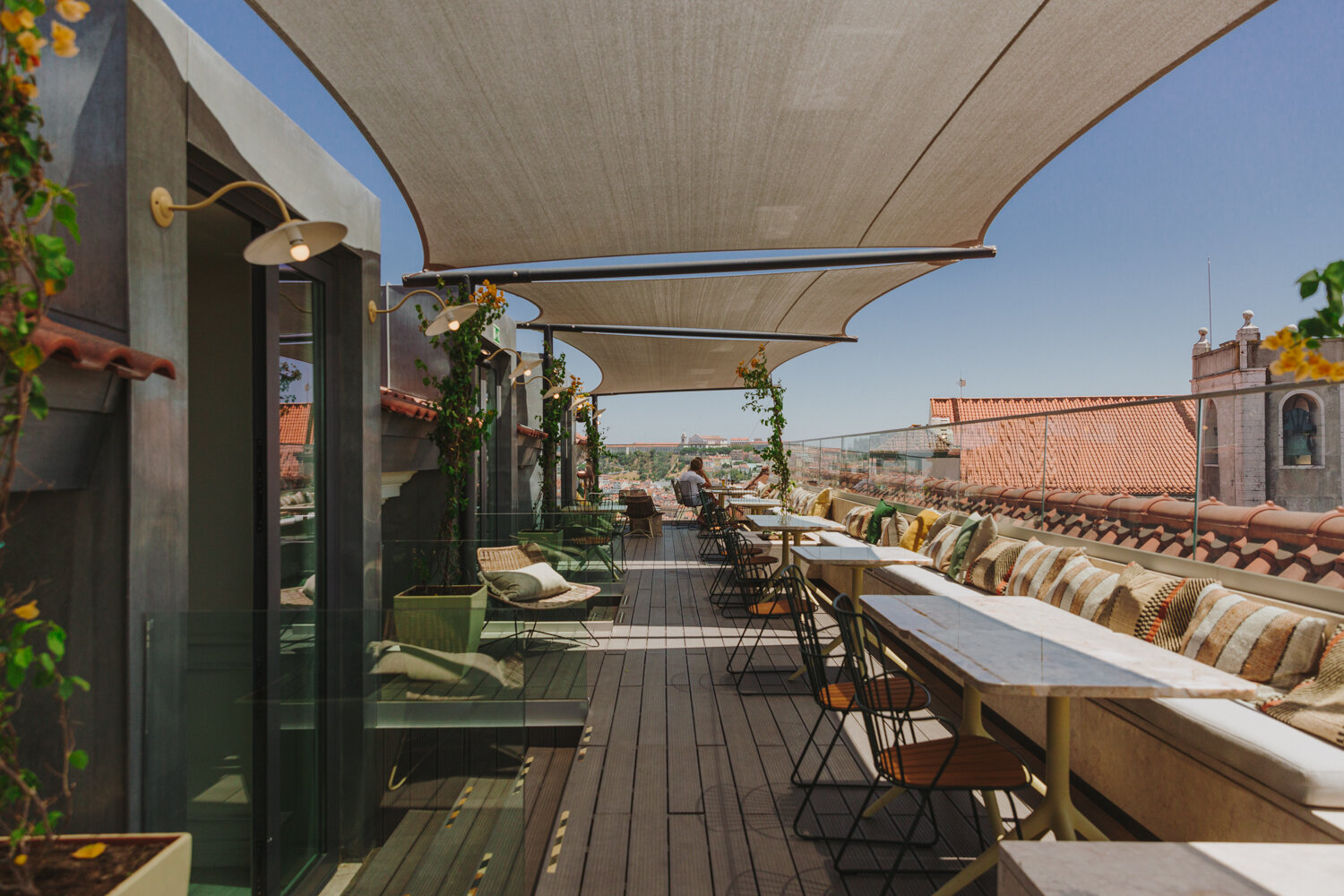 Bar et restaurant sur le toit de Lumi