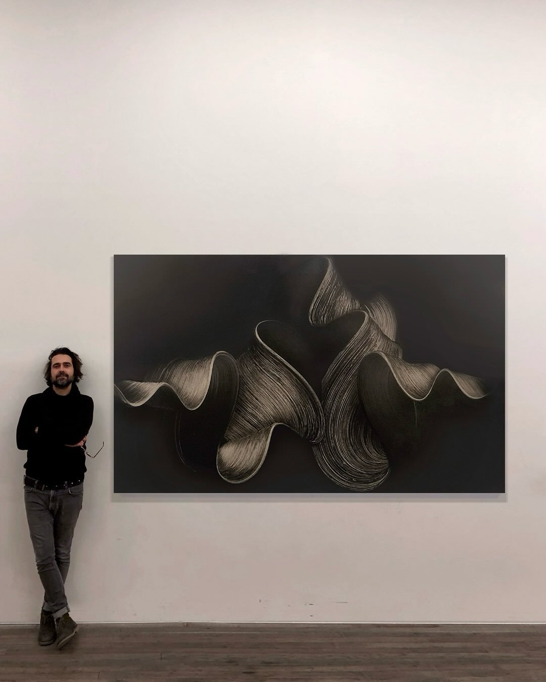 The rhythm of life.
Motion &rarr; transformation &rarr; union.

Form inventing itself in real time.

#Motion #transformation #union #blackpainting #blackandwhite