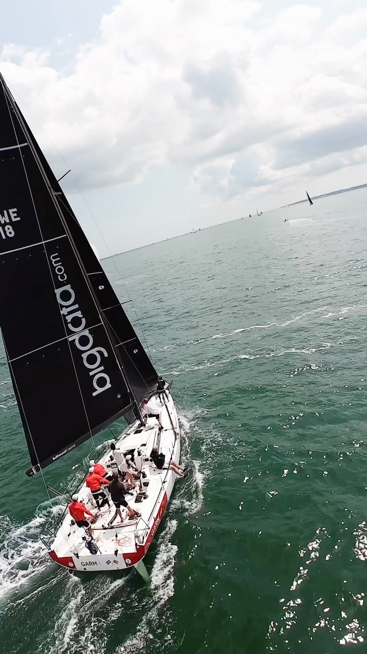 Hard to go wrong with a bit of AC/DC and some fast FPV flying ⚡
Chasing the Garm Sailing Team around the racecourse — one of those edits that just clicks.
#FPVdrone #SailingReel #GarmSailingTeam #ContentCreator