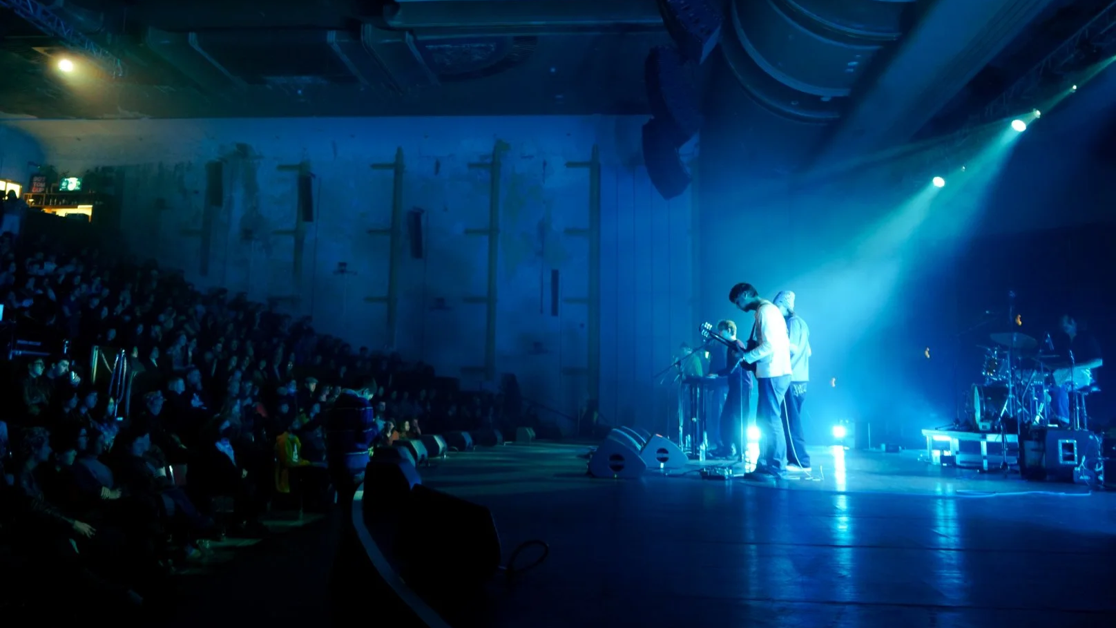 Earth to Earth: A Night of Music and Solidarity at EartH Hackney