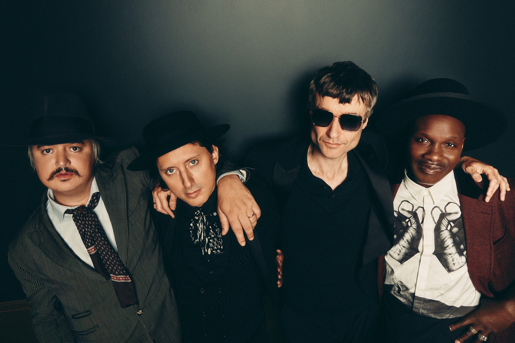 The Libertines (@thelibertines) share first studio album in 9 years 'All Quiet On The Eastern Esplanade'.

Read via the link in bio.

-
-
#music #albumreview #thelibertines #allquietontheeasternesplanade #newmusic #rockmusic #theindiescene