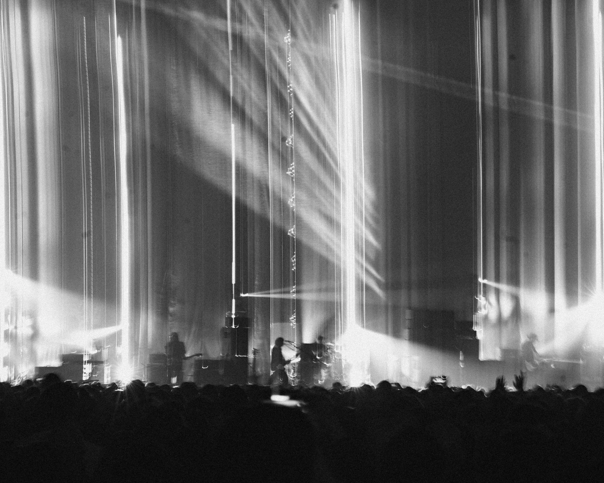 &quot;my bloody valentine&rsquo;s 2025 show is really like nothing I&rsquo;ve ever heard before. The group&rsquo;s two-hour set is a testament to their mammoth influence over anyone who&rsquo;s wanted to make guitars sound like they&rsquo;re crying.&