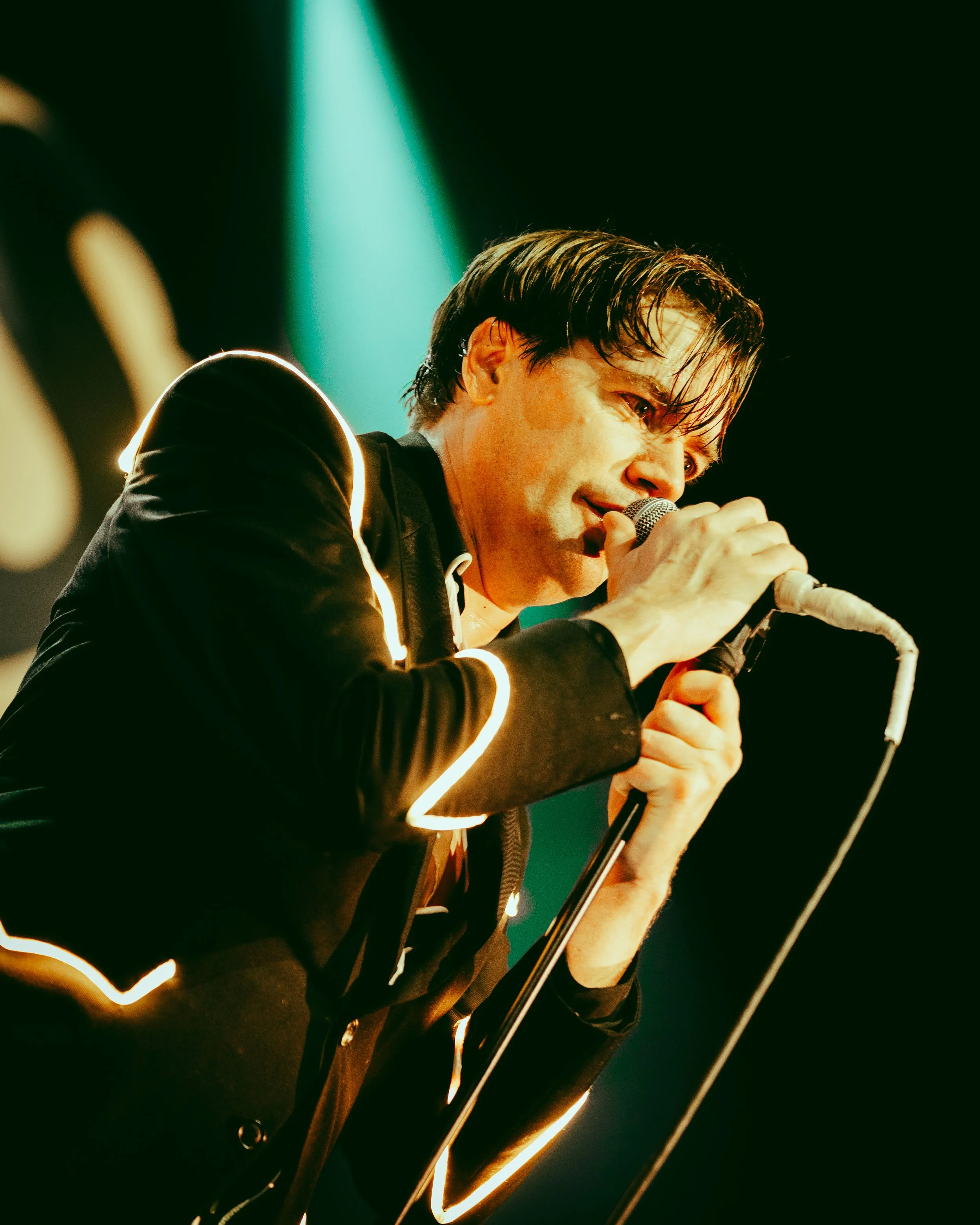 @ikerrkreative-THEHIVES-15.jpg