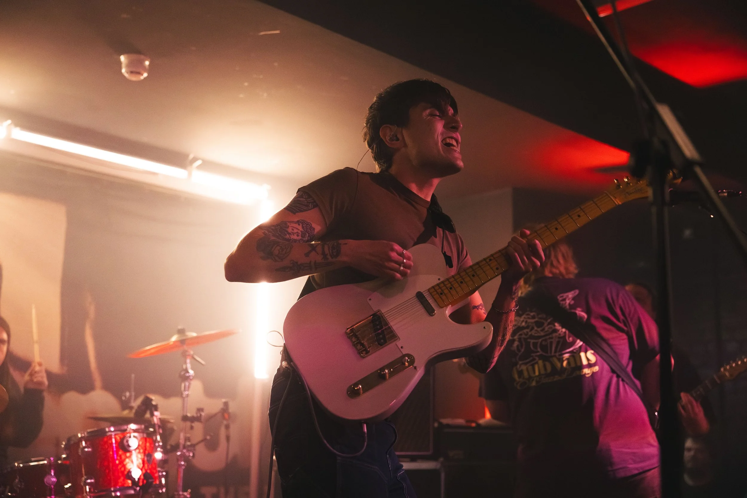 Arms Length HR-9.jpg