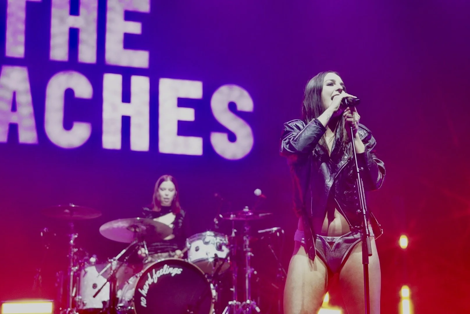 the-beaches-pc-billie-wheeler-the-indie-scene-10.jpeg