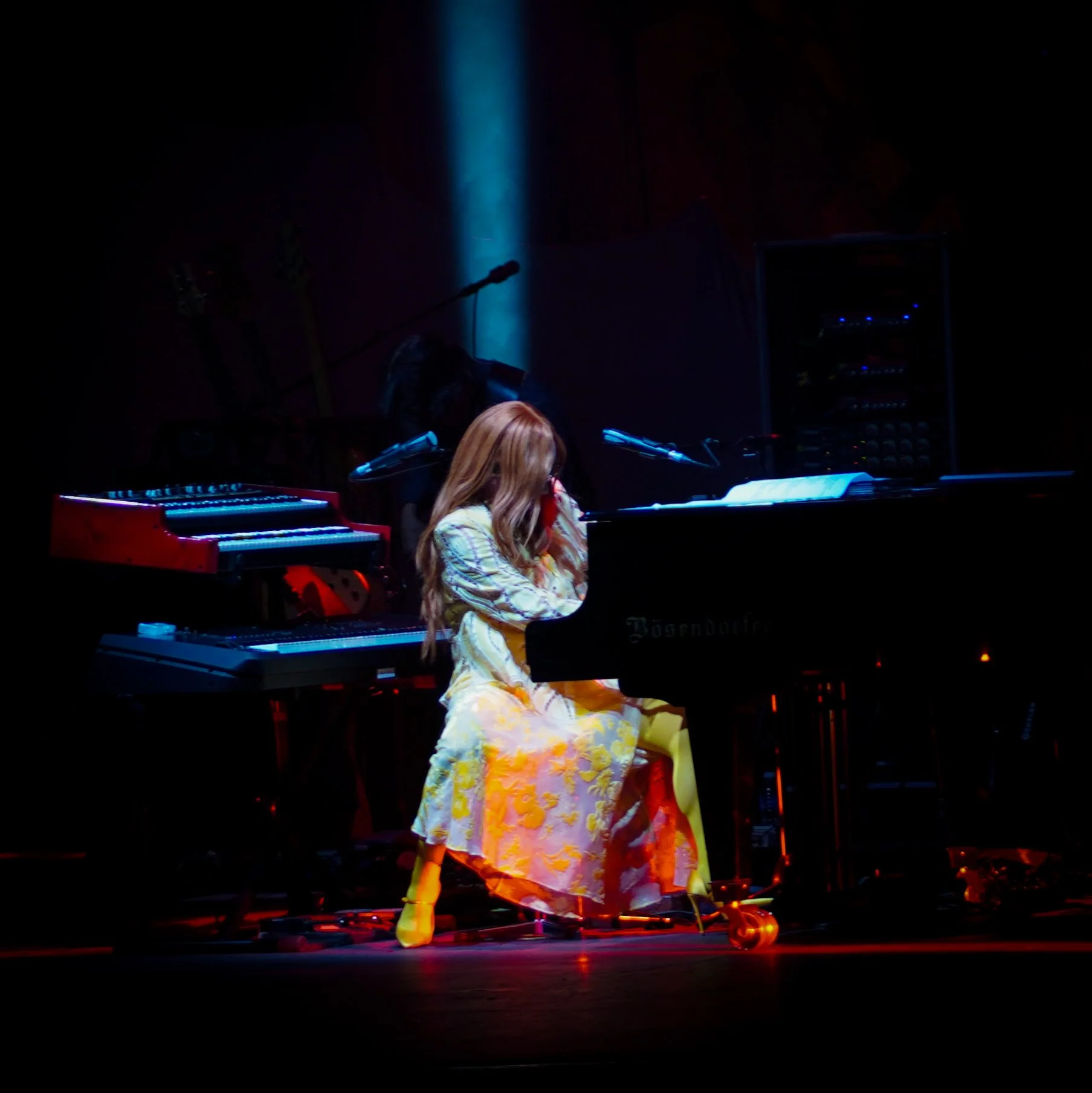 tori-amos-pc-madeleine-wrigley-the-indie-scene-4.jpg