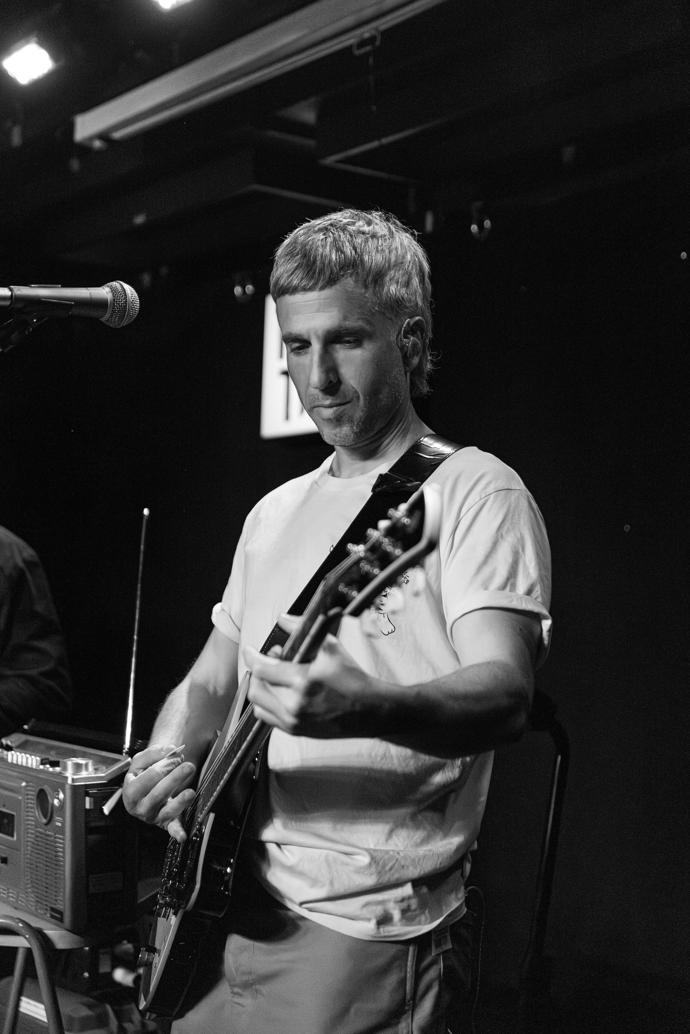 the-hoosiers-pc-oliver-riddoch-the-indie-scene 10.jpg