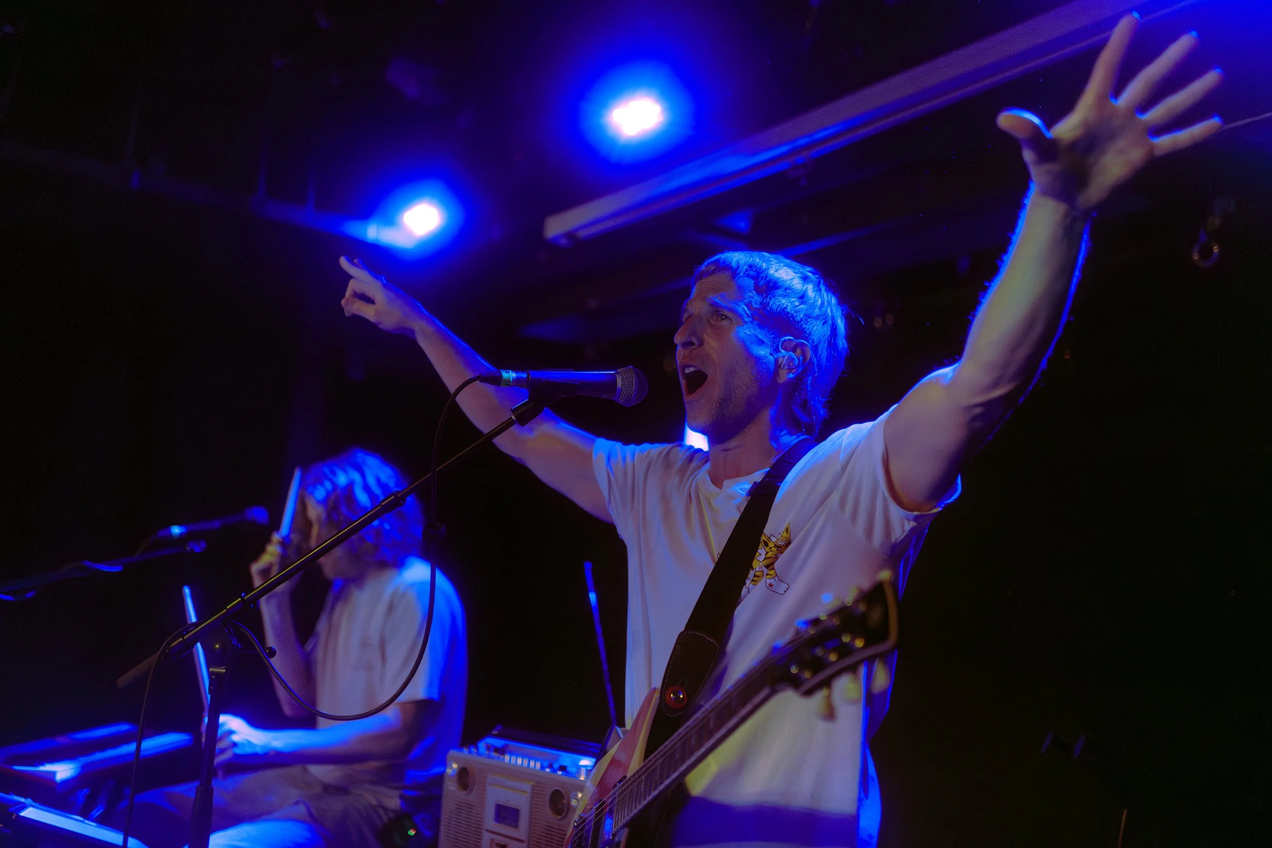 the-hoosiers-pc-oliver-riddoch-the-indie-scene 27.jpg