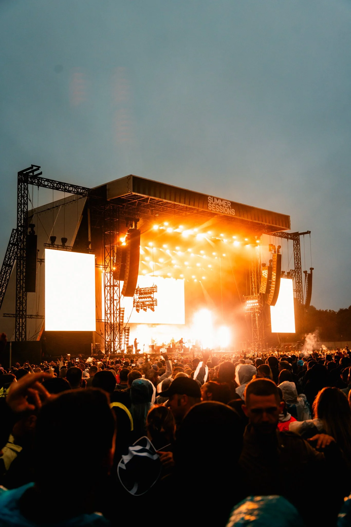 Kings_of_Leon_Wides_RyanBuchanan_002.jpg