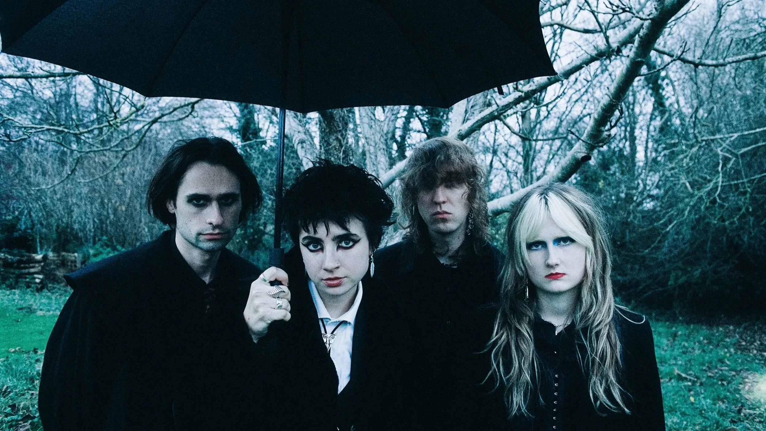 Mouth Ulcers put out Bauhausian new single ‘Prevail’, sign to LAB Records