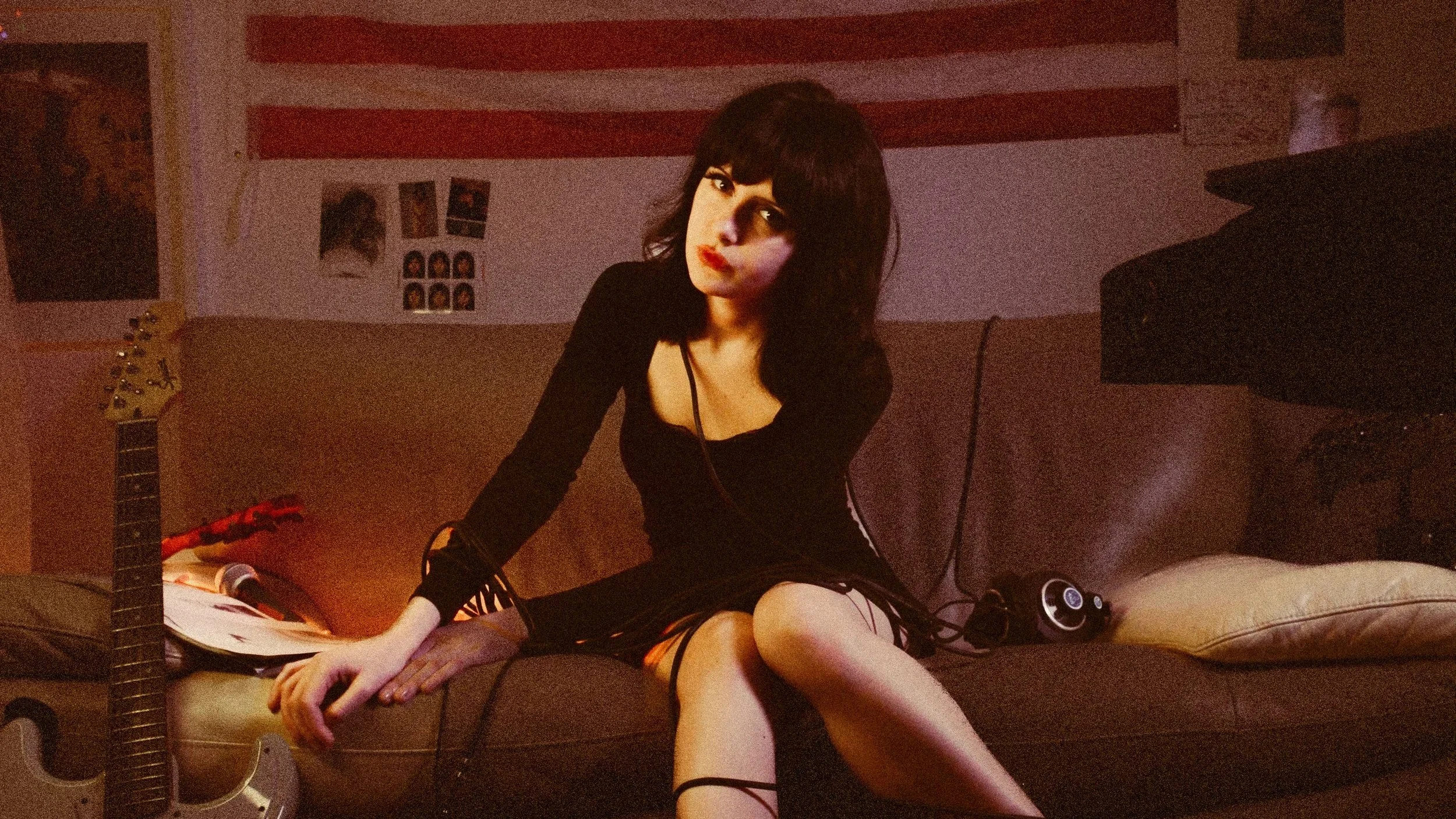 ‘Car Crashes’ from Lal Tuna goes from a low-key folk-like track to a massive crescendo