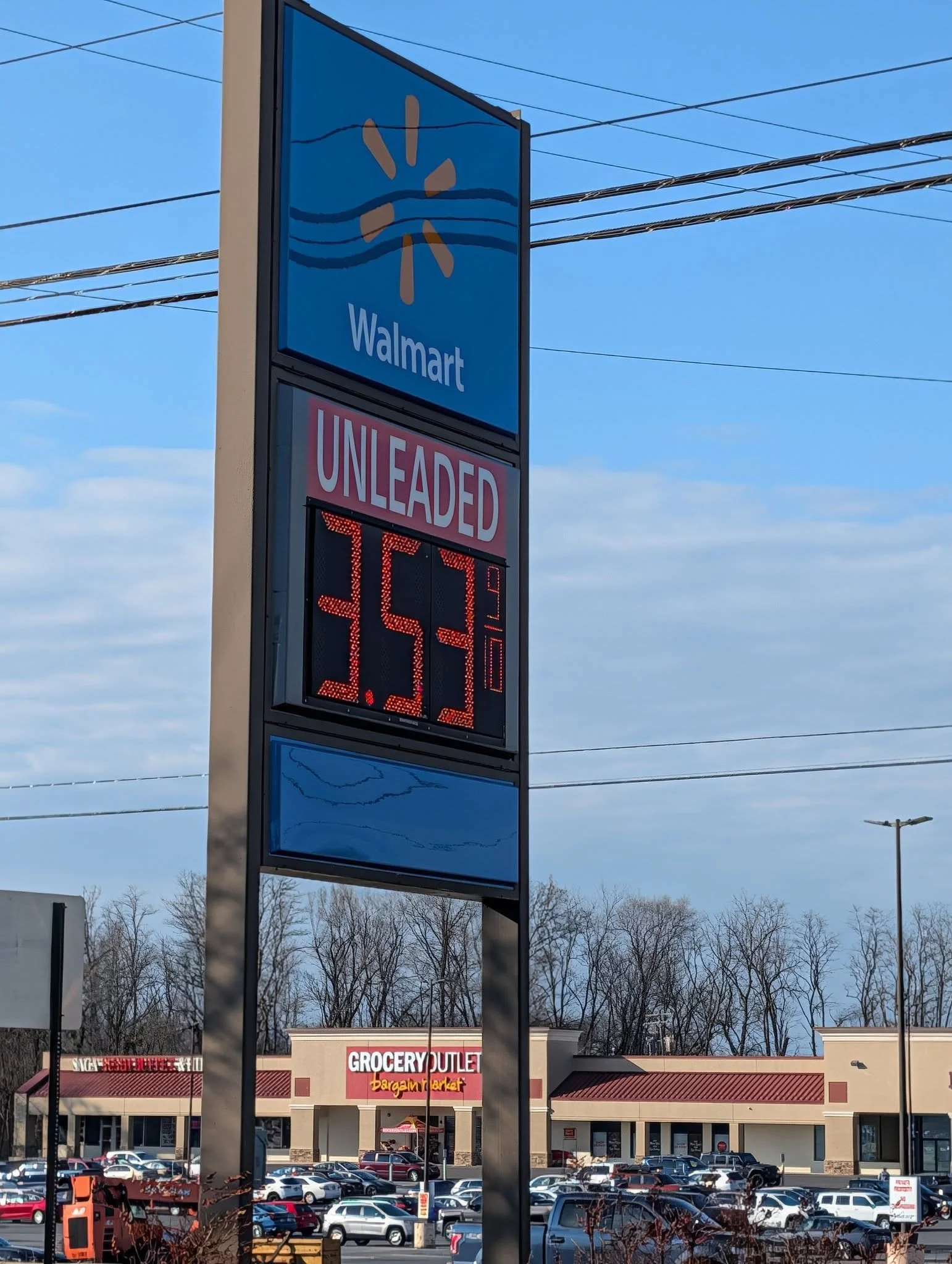 Gas at Walmart Chambersburg 
Thursday March 19