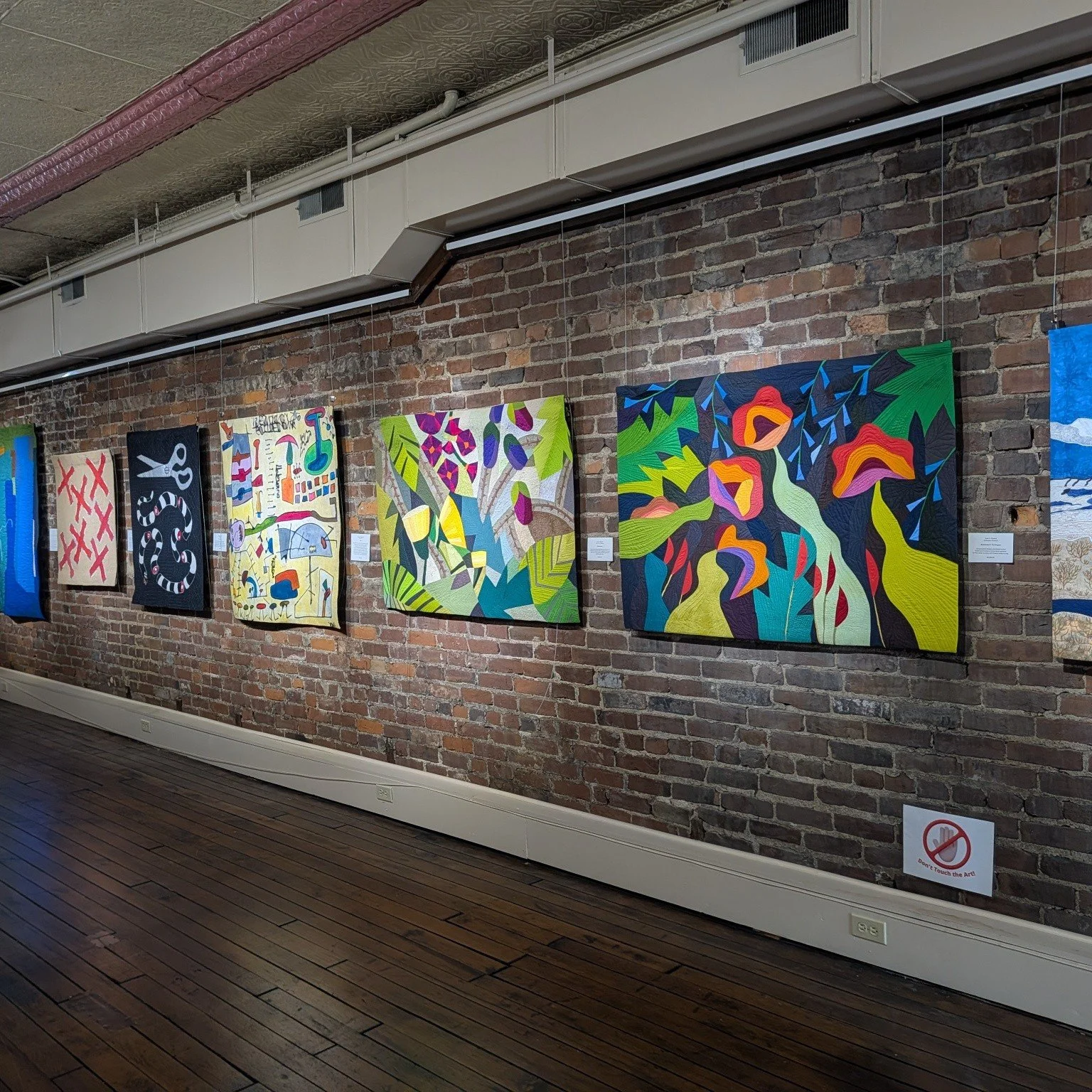 In Wheeling, West Virginia for the @saqa_de_md_dc_wv regional show Art Quilts Today.