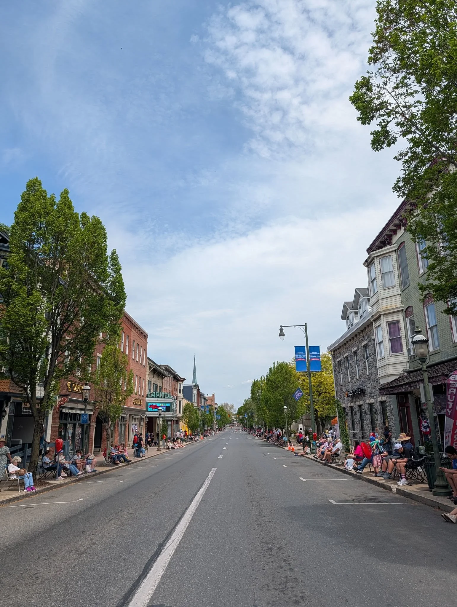 Beautiful day for a 250th parade!
Thank you Franklin County 11/30 Visitors Center for all their hard work.