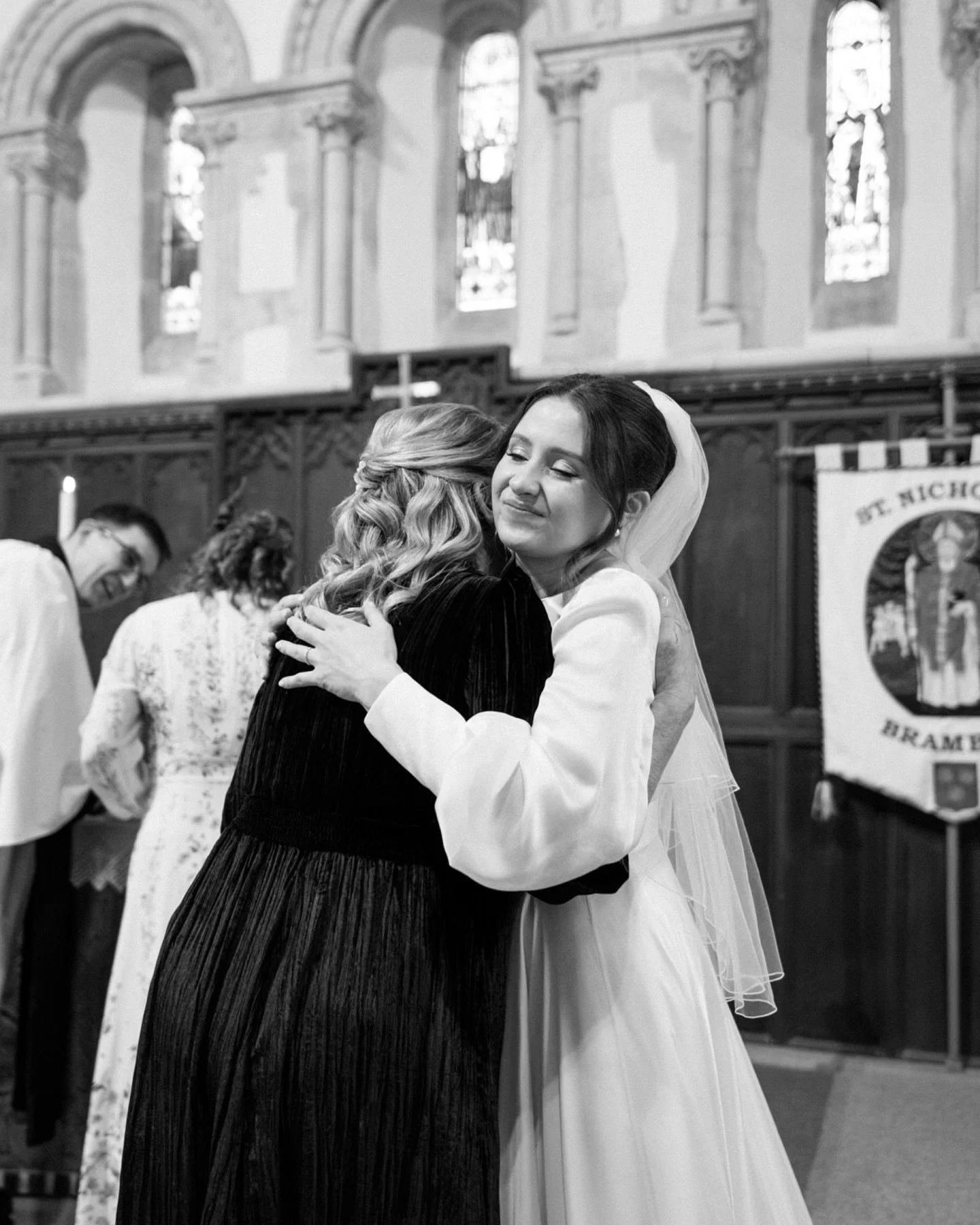 CANDIDS //

All the little moments that happen throughout the day , the glances, the laughter, the reactions in between.
The things that might go unnoticed at the time but become such an important part of the story.

It&rsquo;s how I love to work, bl