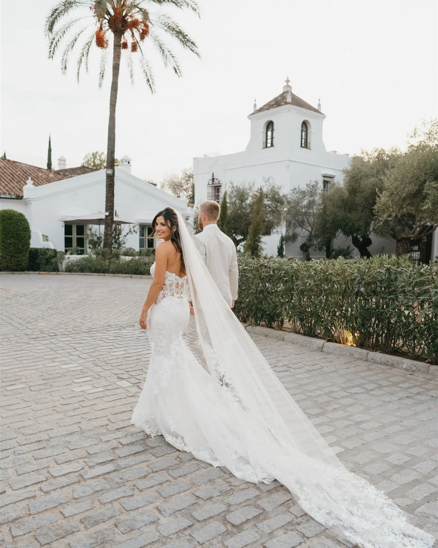 Holly &amp; Henry,

What an incredible 3-day celebration for these two at the stunning @fincamonasterio .Huge thanks to Holly and Henry for having me and to everyone who made the weekend so special for them both. The energy from this day was electric