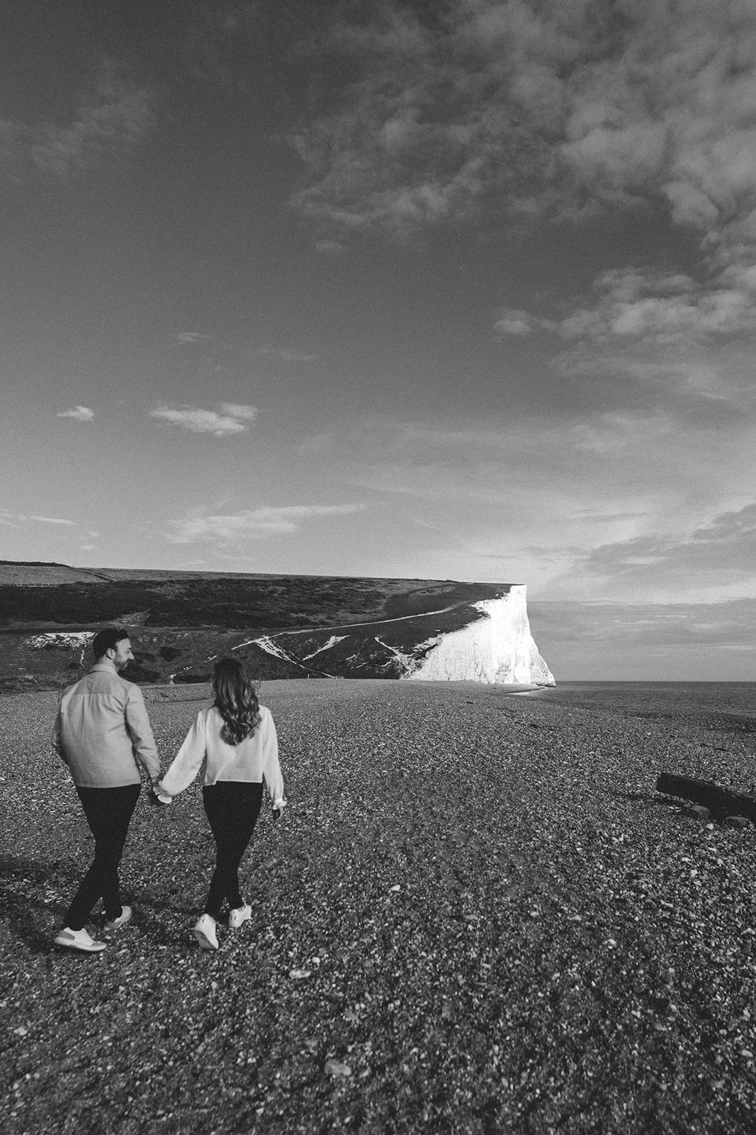 H & J Engagement Previews -04074.jpg