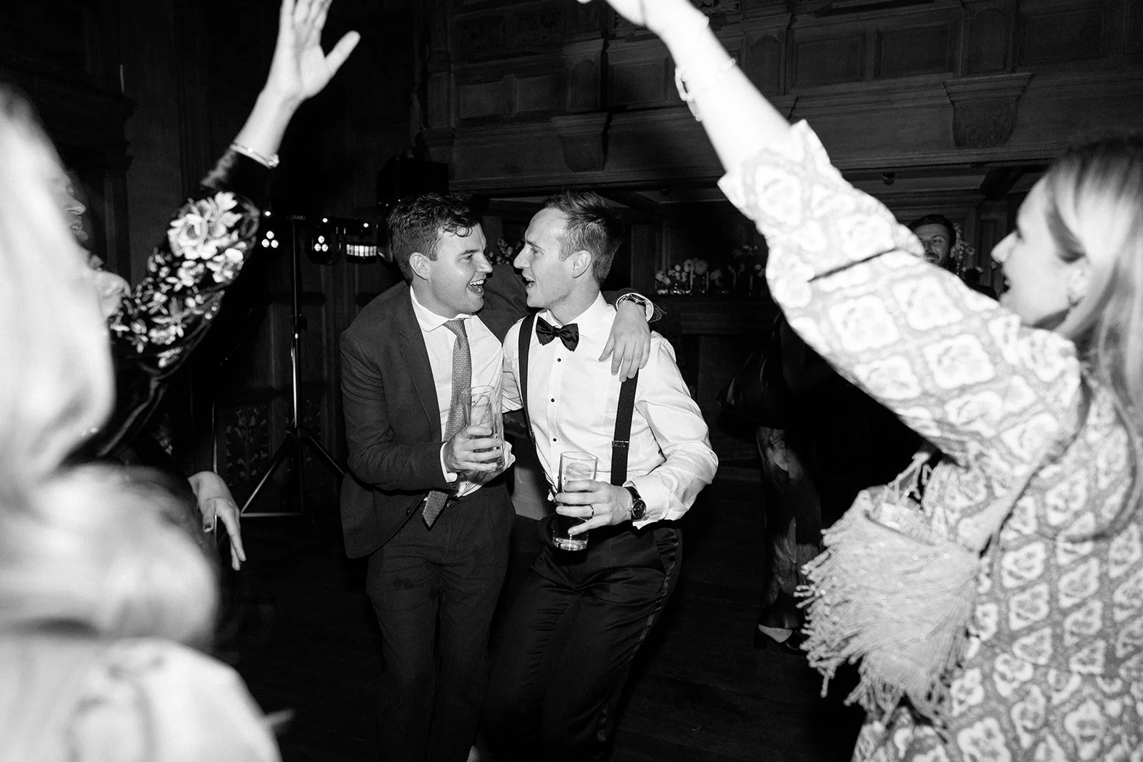 Alice&Finn - Balcombe Place-03178.jpg