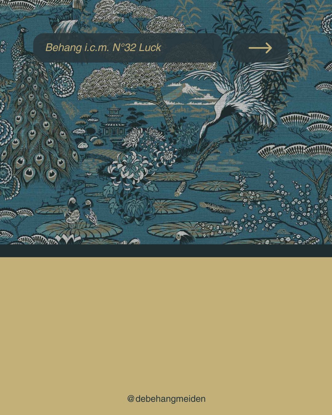 Behang in combinatie met N&deg;32 LUCK;
De teal kleur van de Happy@Home kleurenkaart door @karstenwonen 

Front: 'Lotus' - ode aan de chinoiserie uit de Curiosa collectie van @artewalls 

Nr. 1: 'Treasured Thistle' van @borastapeter 

Nr. 2: Digitale