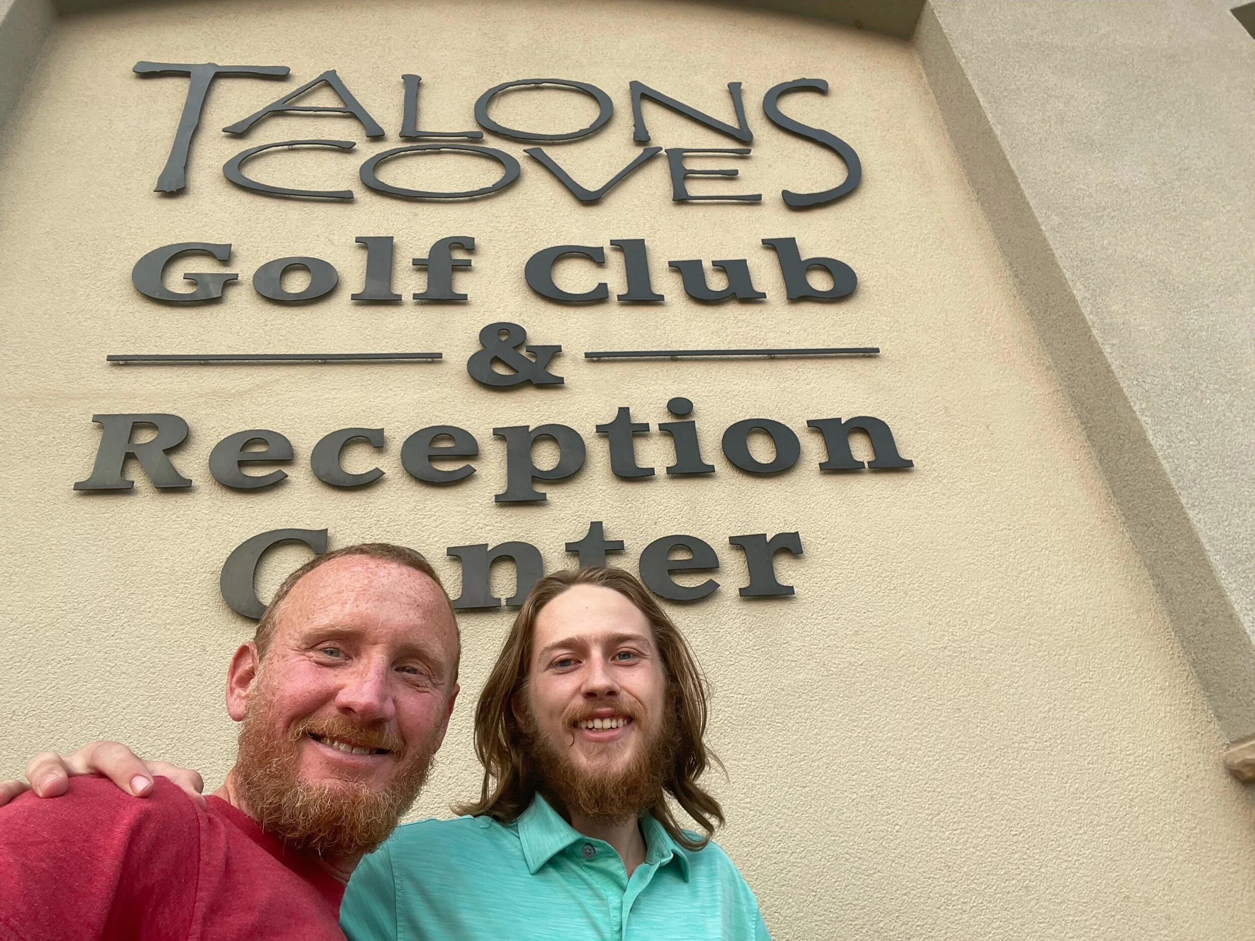 Jackson who is kind enough to let us stay in front of the Talon Springs golf club, huge thanks!