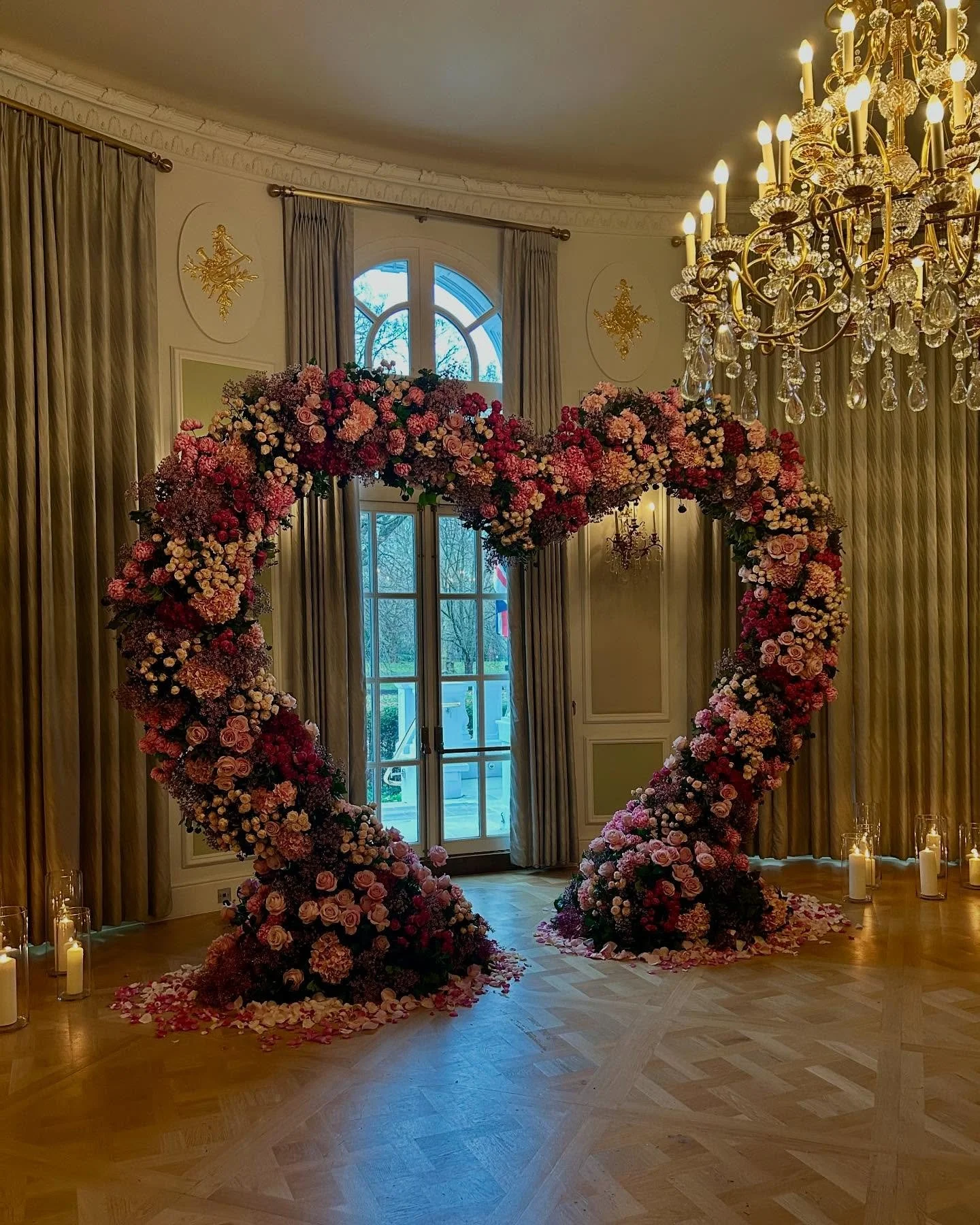 Are you valentines ready? Whatever the occasion, we make it happen. Dm us to connect with our events team. #love #events #eventplanner #flowers #flowersofinstagram #luxury #luxurylifestyle #lifestyle #happy #party #celebrate