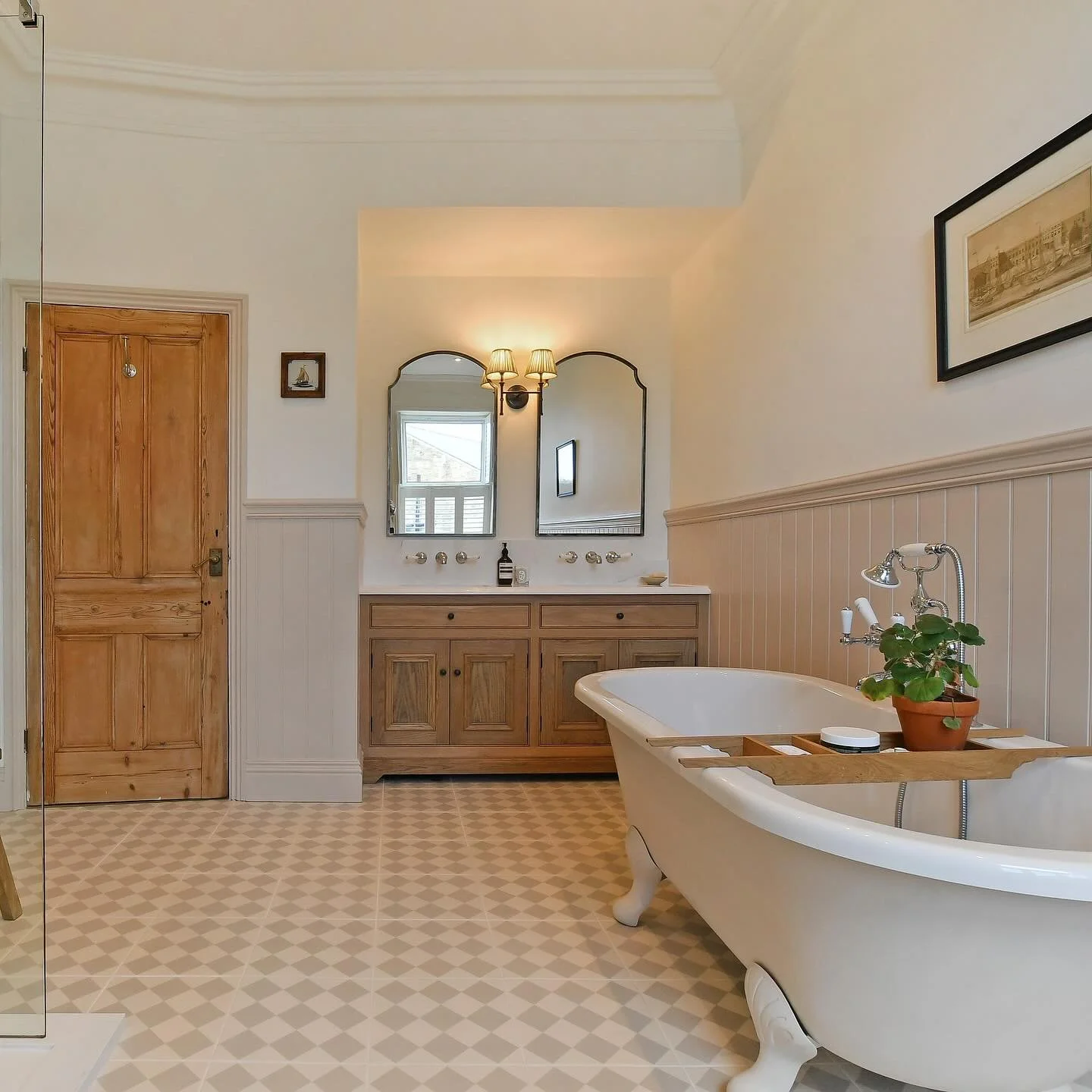 So this bathroom used to be a bedroom however I switched them round as the previous bathroom floor level had been raised for pipework and there wasn&rsquo;t much way around it due to a sloping roof below.

I think you&rsquo;ll agree this makes a perf