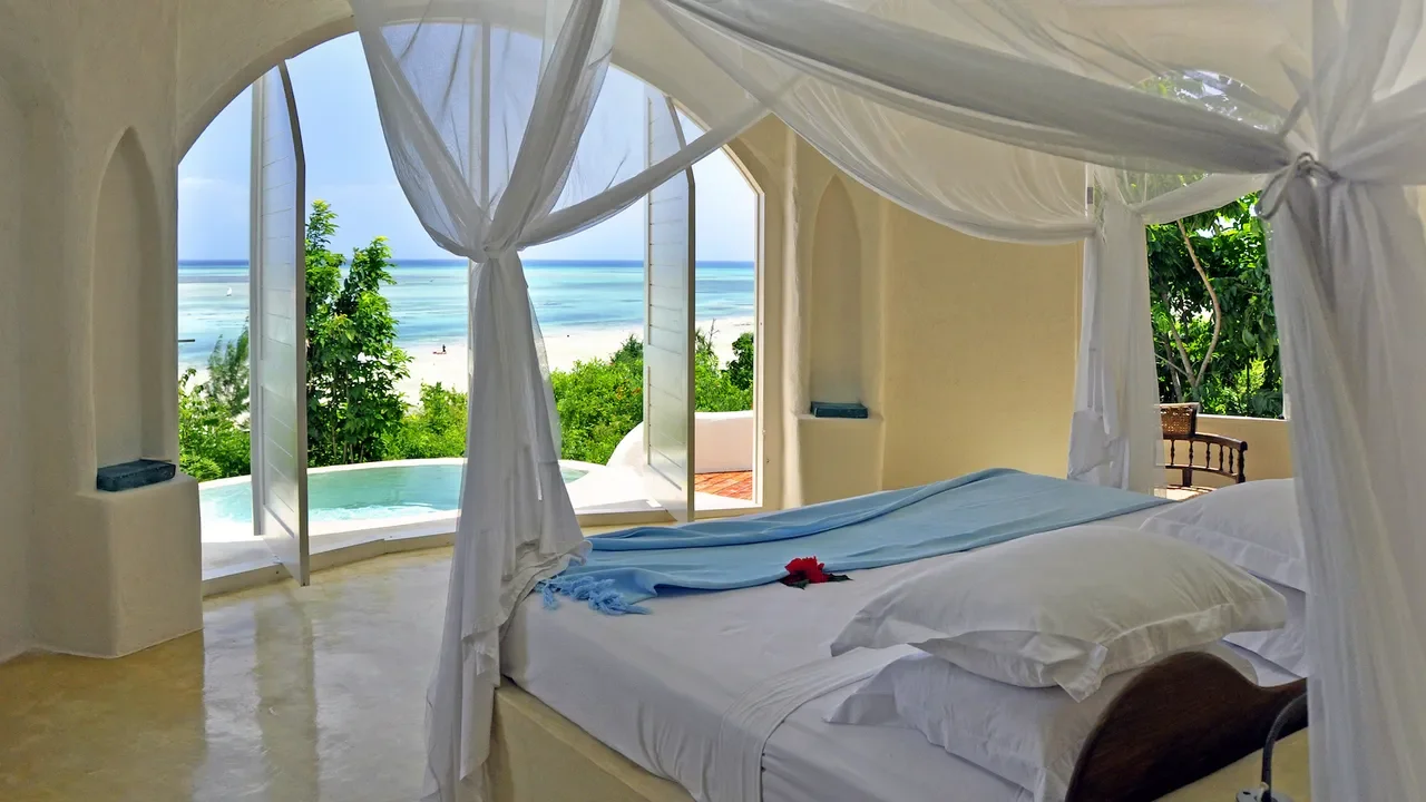 kilindi-zanzibar-galleryocean-facing-1.webp