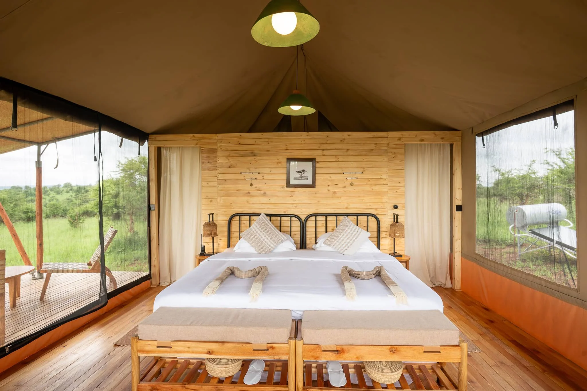 hilala-camp-tarangire-bed.jpg