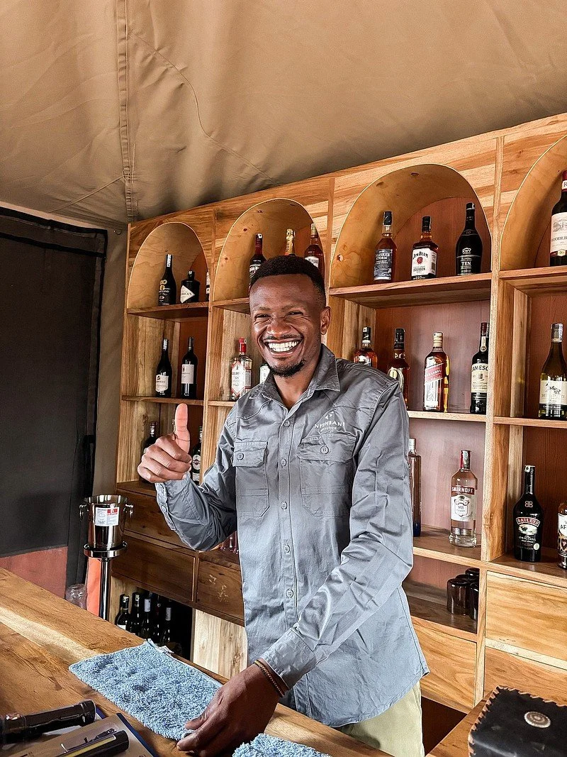 hilala-camp-bartender-tarangire.jpeg